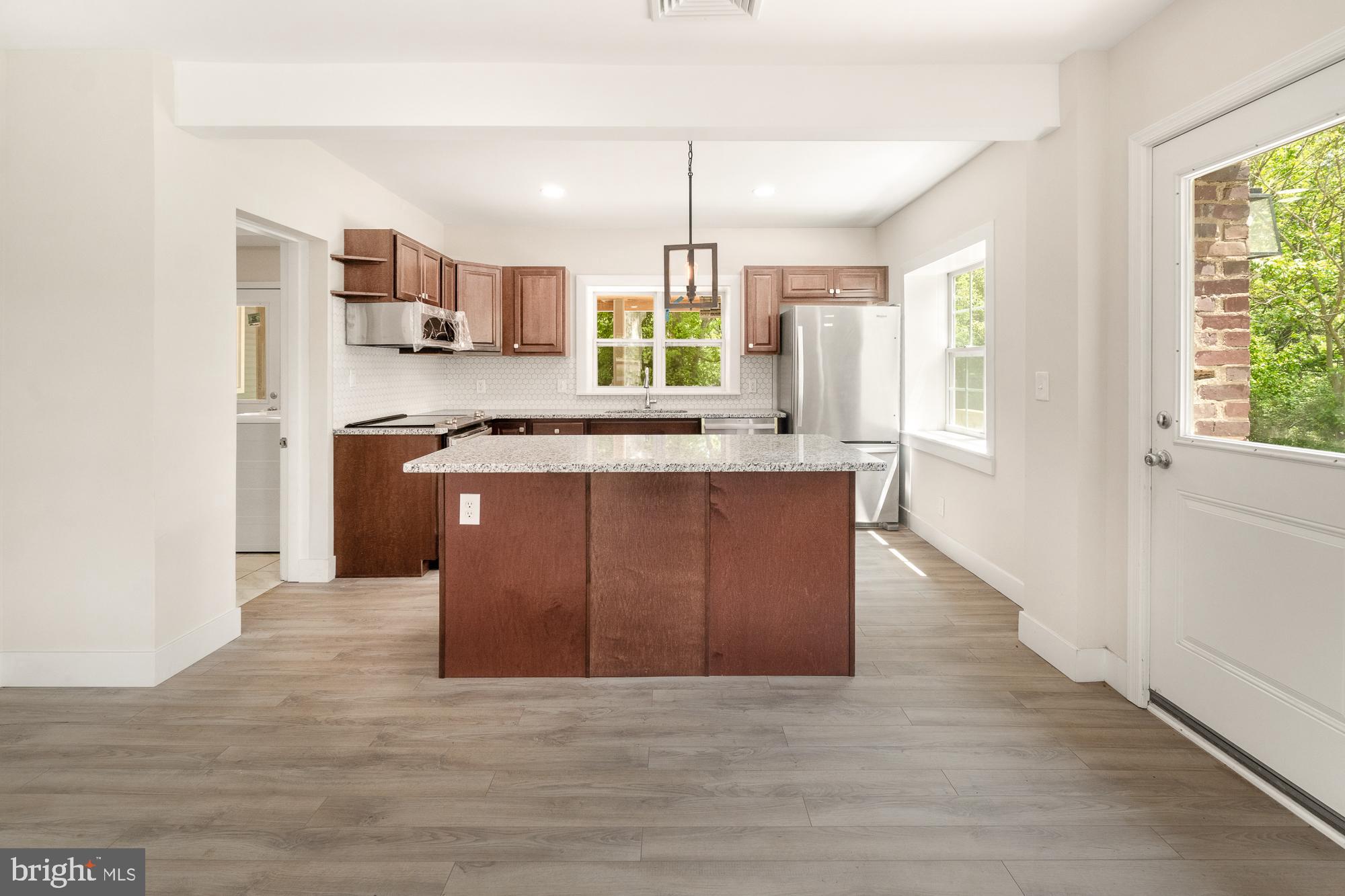 BARNESVILLE - Residential Lease