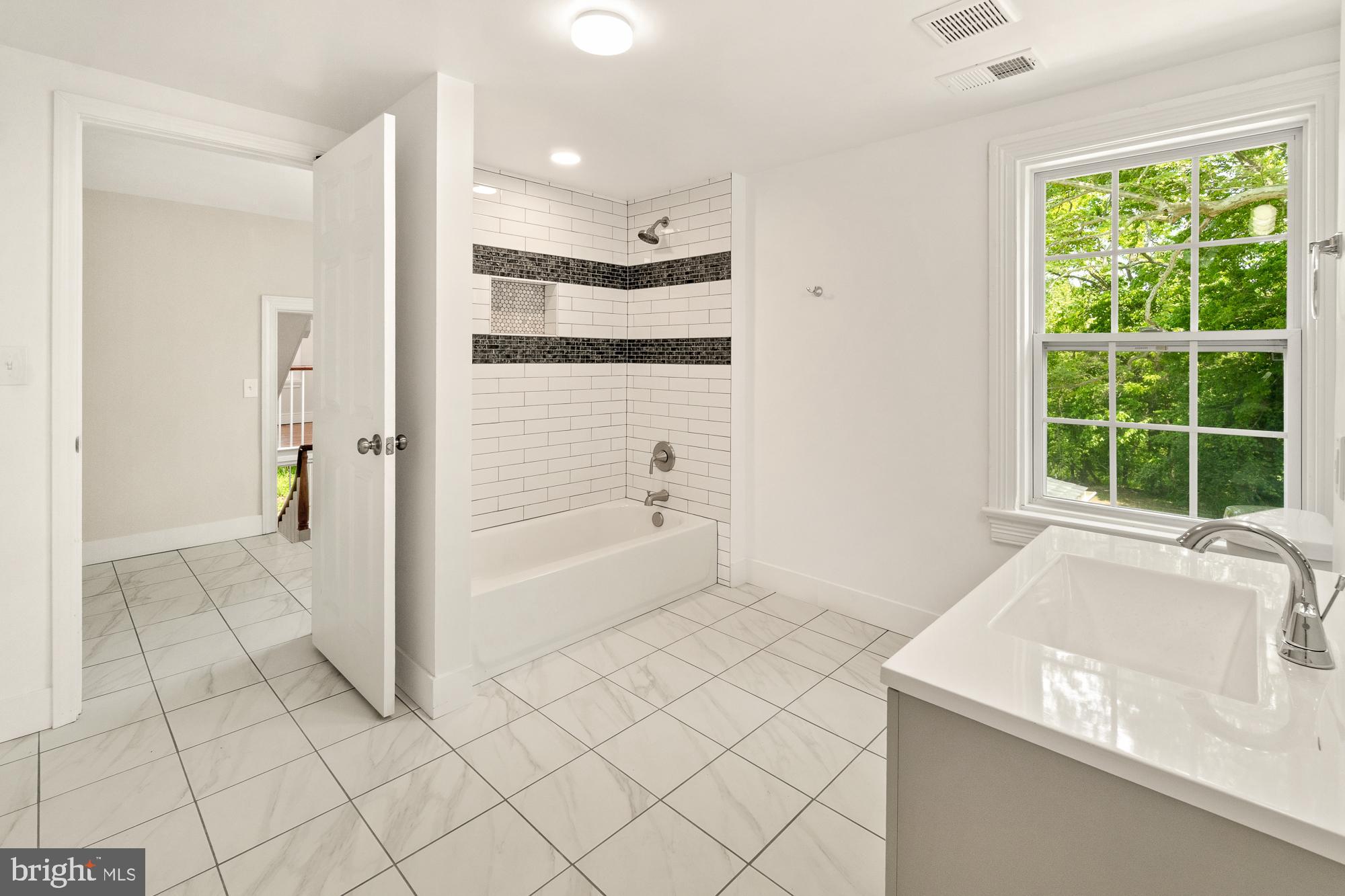 BARNESVILLE - Residential Lease