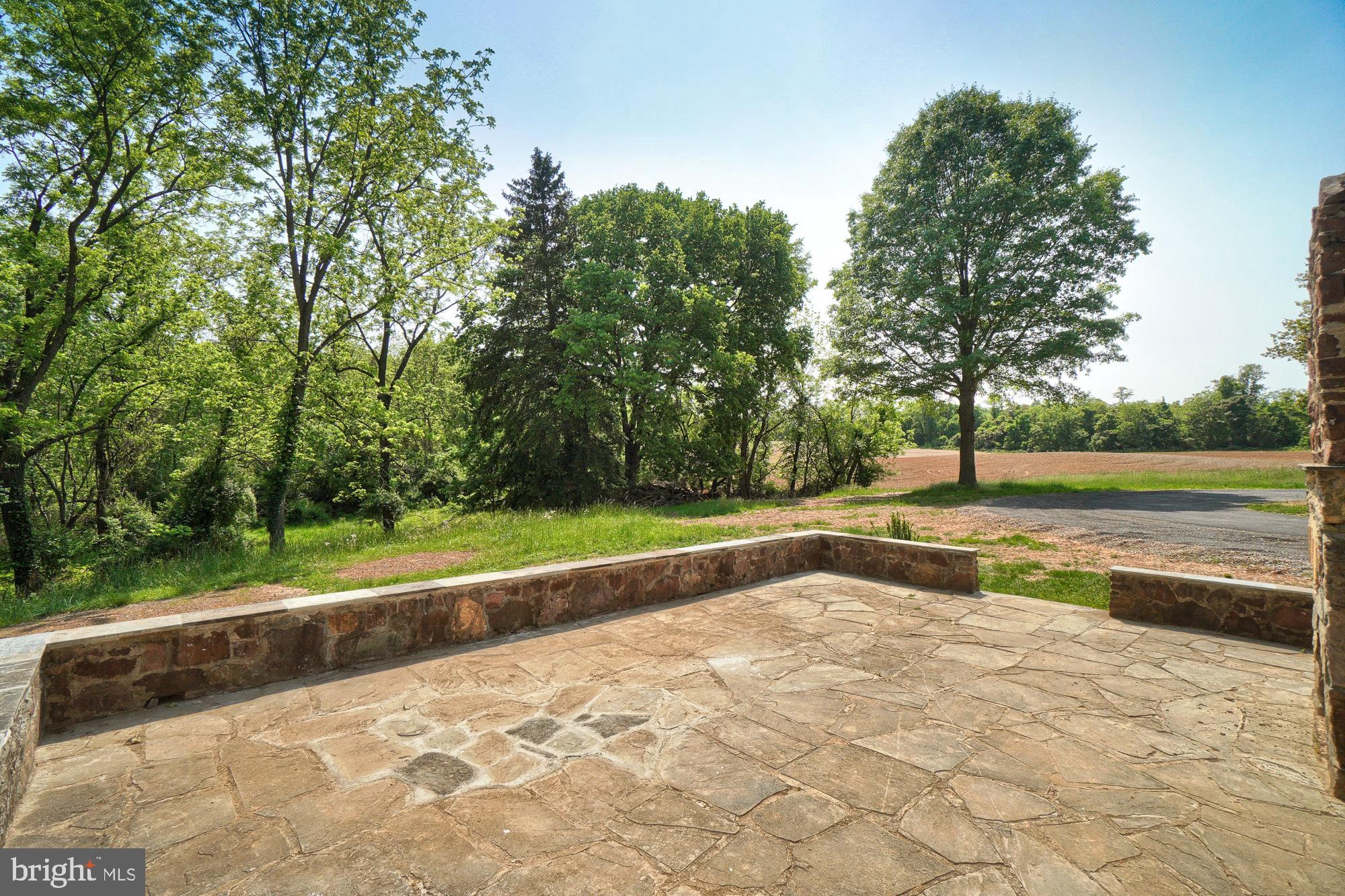 BARNESVILLE - Residential Lease