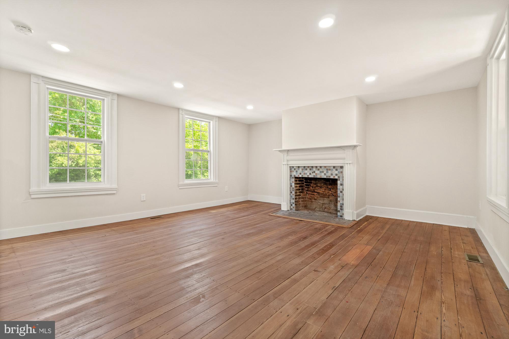 BARNESVILLE - Residential Lease