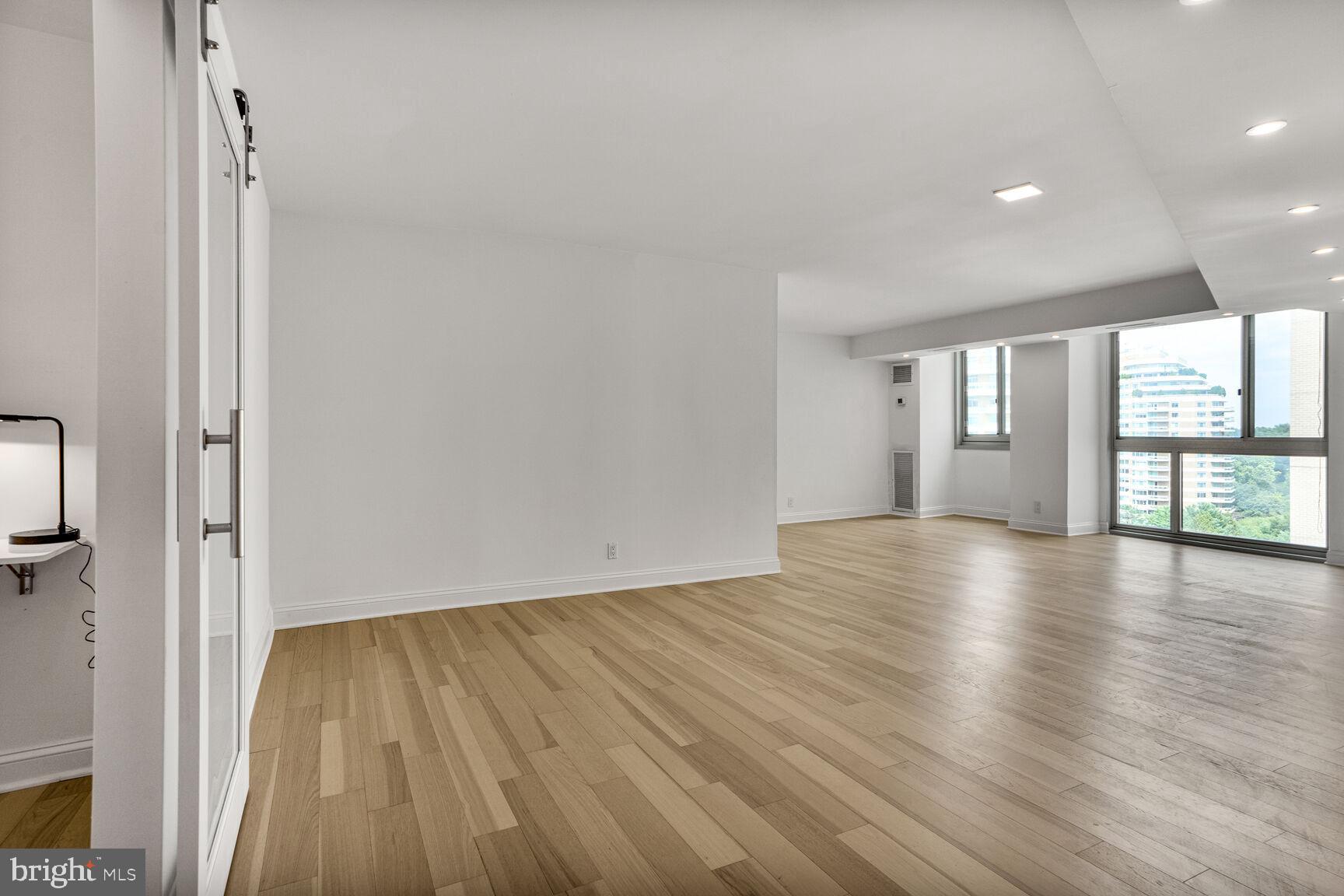 4601 N PARK AVENUE 1509-J