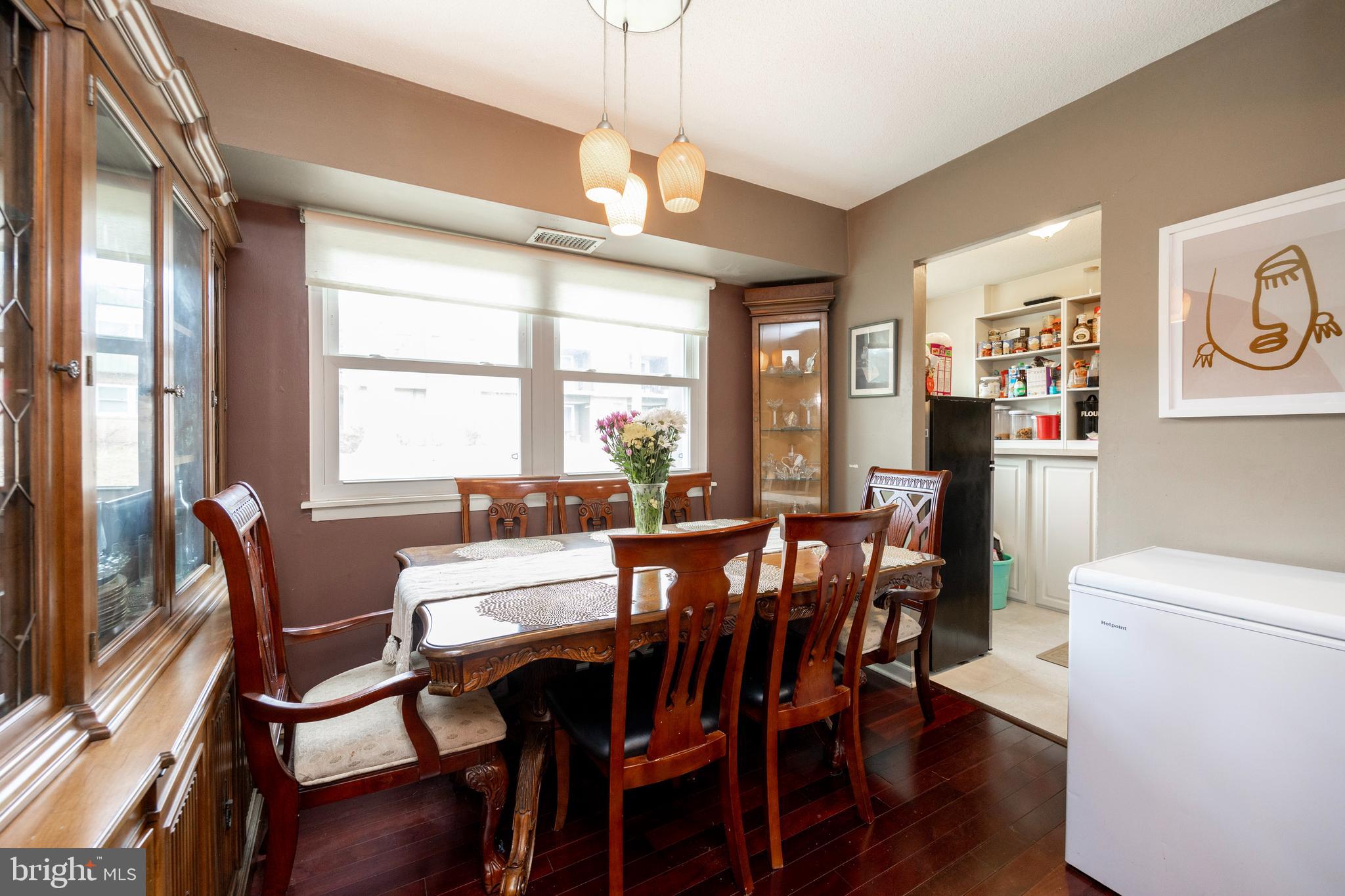 THE MEADOWS - Residential