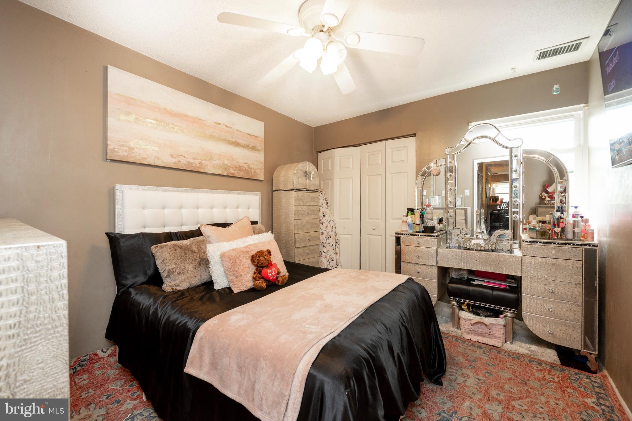 THE MEADOWS - Residential