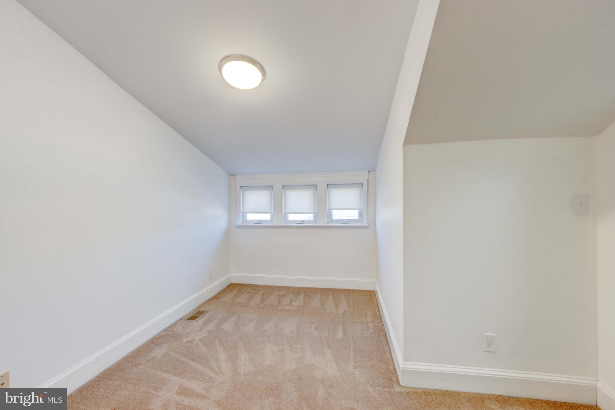 HALETHORPE - Residential