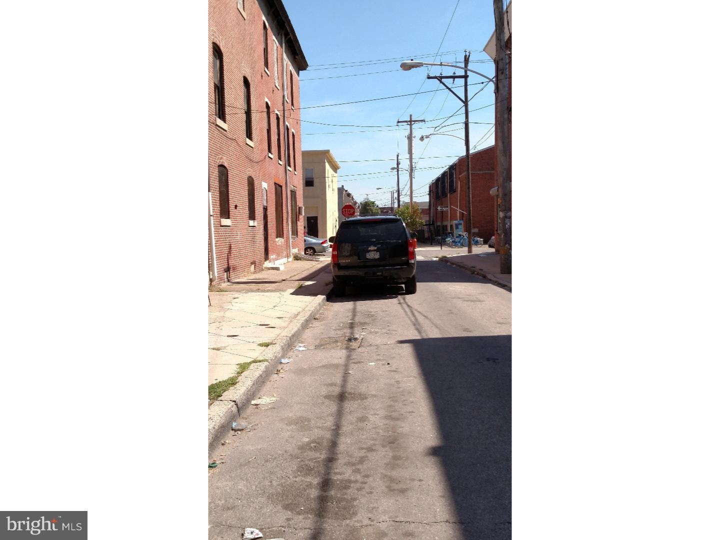 POINT BREEZE - Land