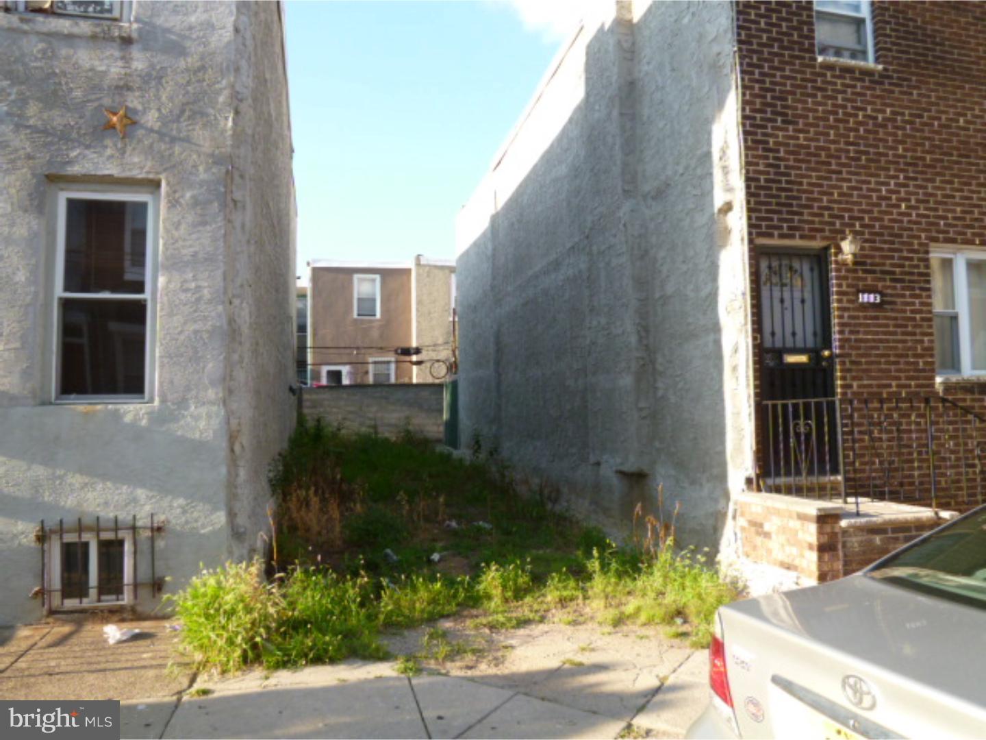 POINT BREEZE - Land