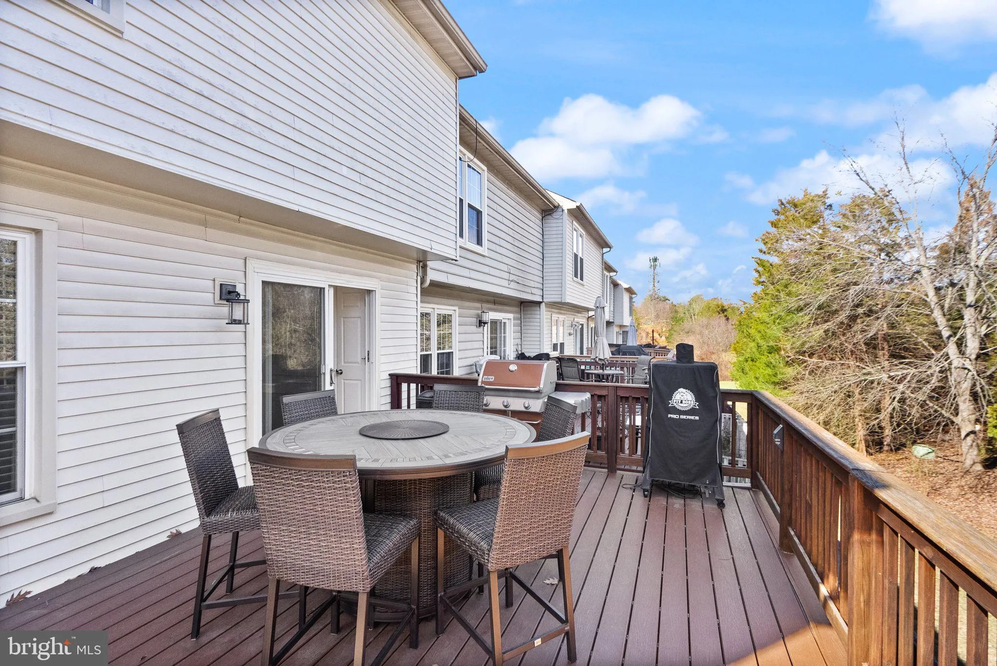 Centreville, Virginia 20120, United States, 3 Bedrooms Bedrooms, ,3 BathroomsBathrooms,Residential,Pending,144