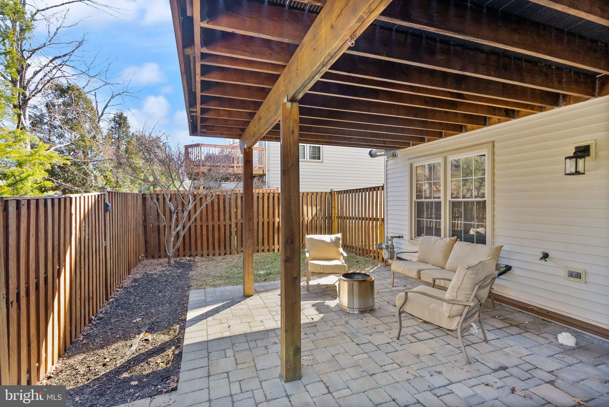 Centreville, Virginia 20120, United States, 3 Bedrooms Bedrooms, ,3 BathroomsBathrooms,Residential,Pending,144