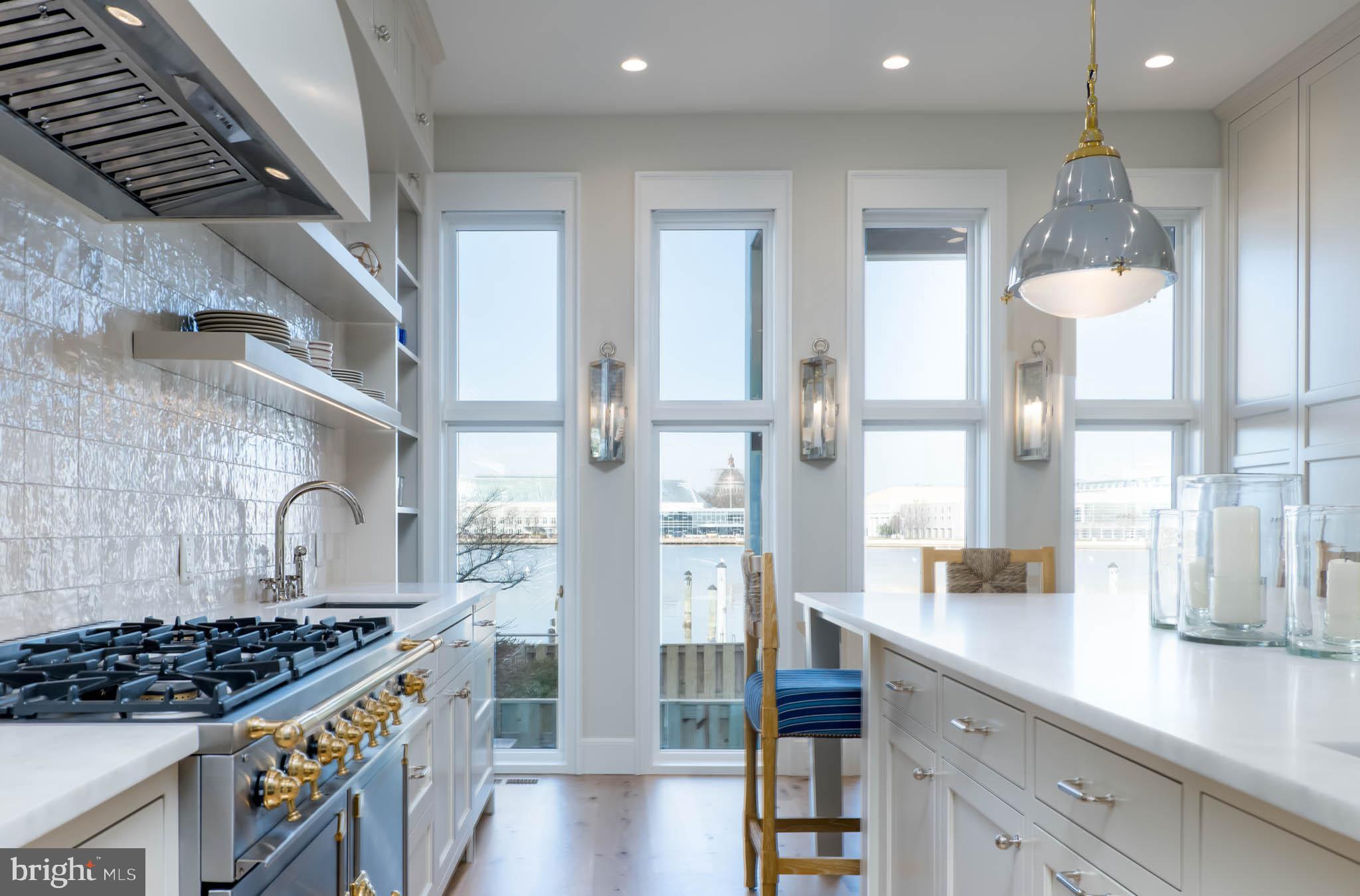 EASTPORT - Residential