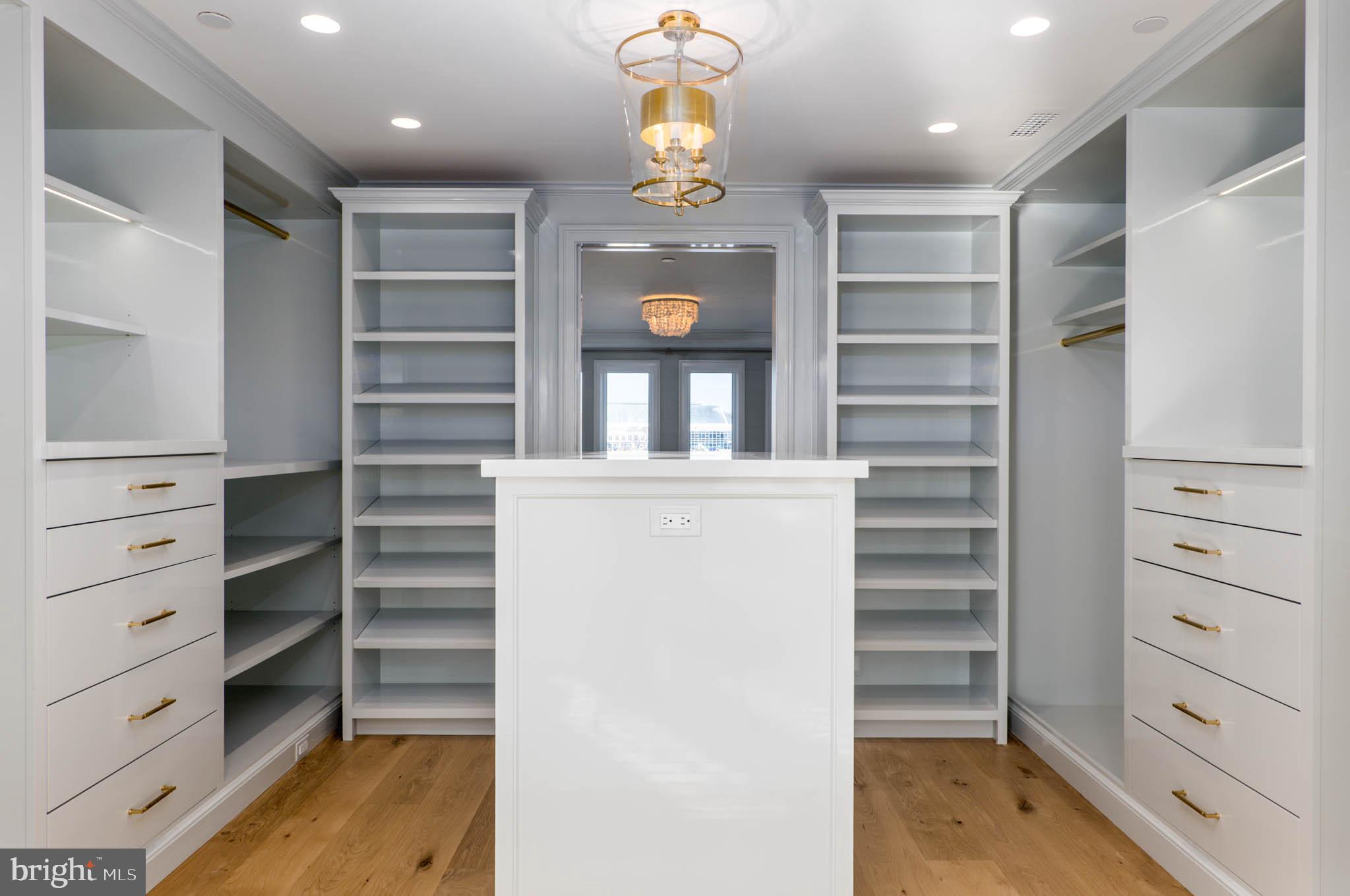 EASTPORT - Residential