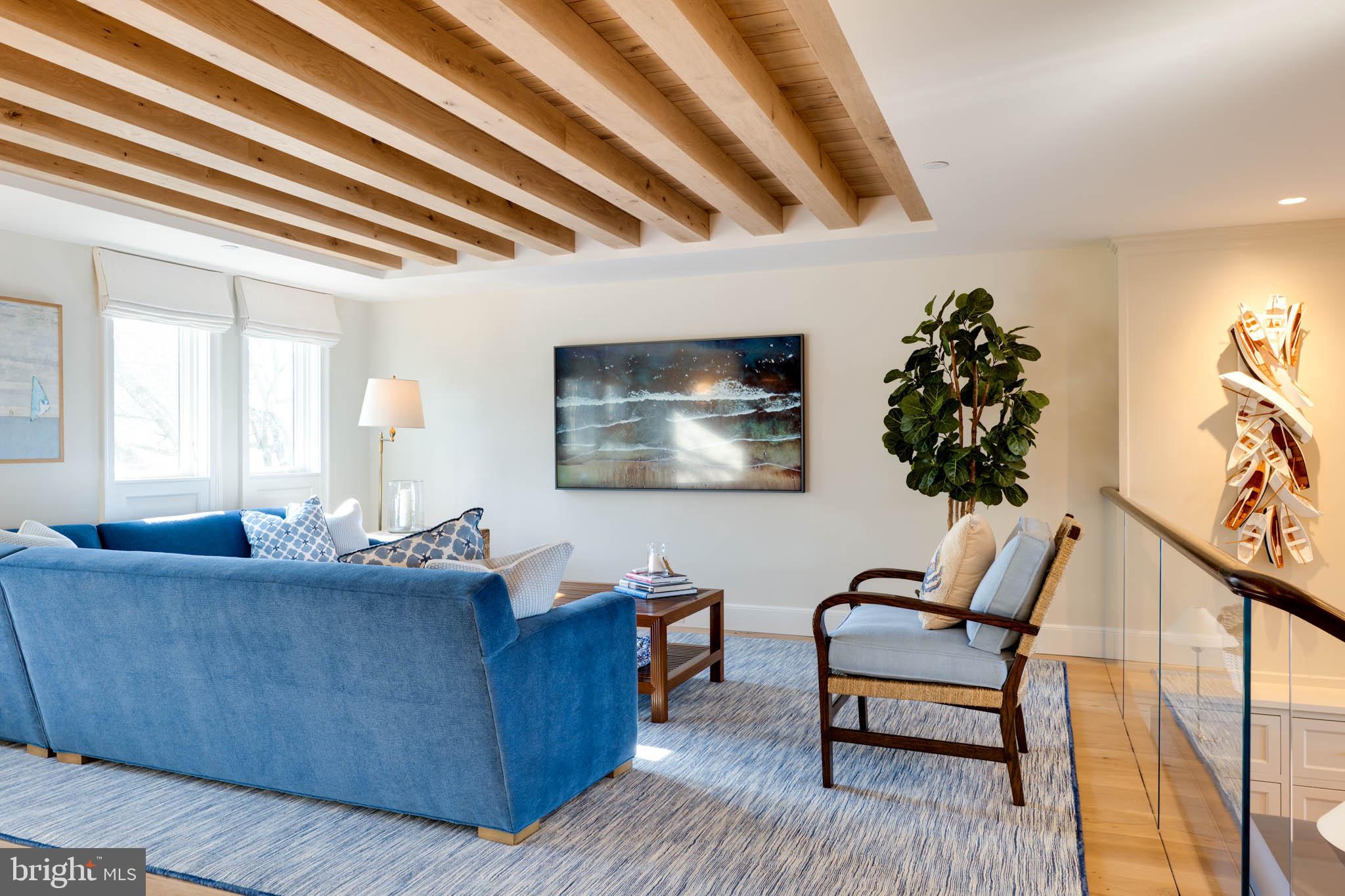 EASTPORT - Residential