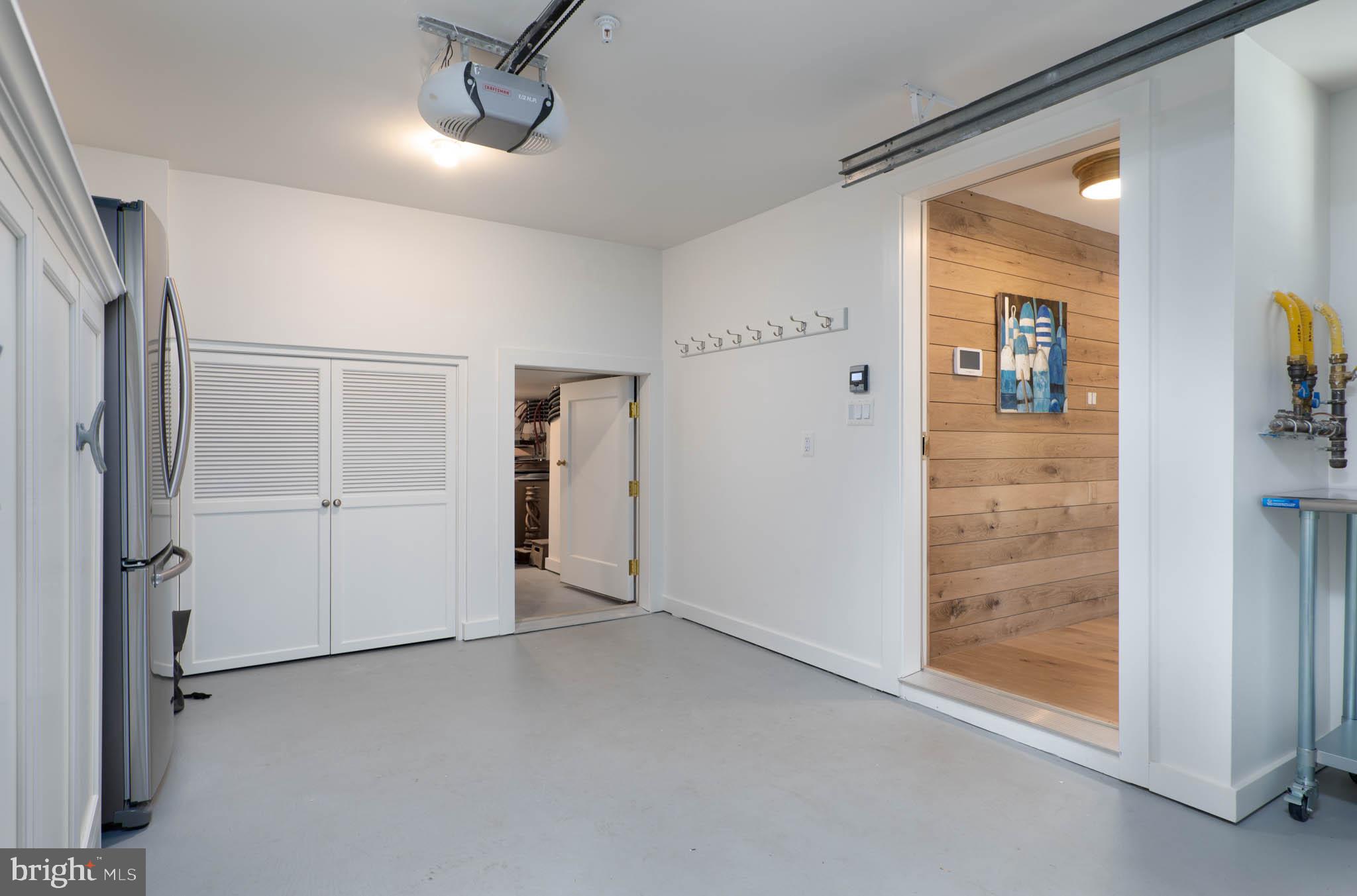 EASTPORT - Residential