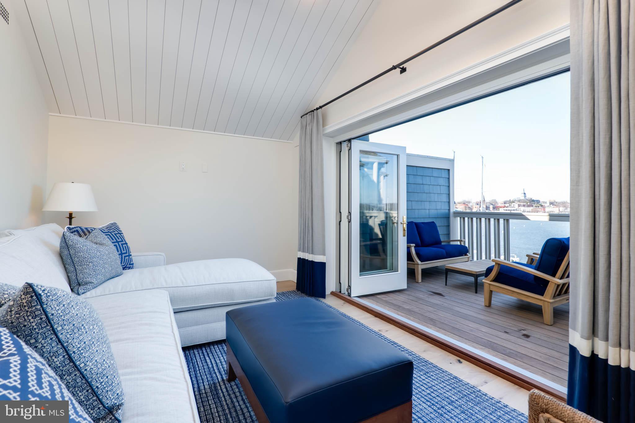 EASTPORT - Residential