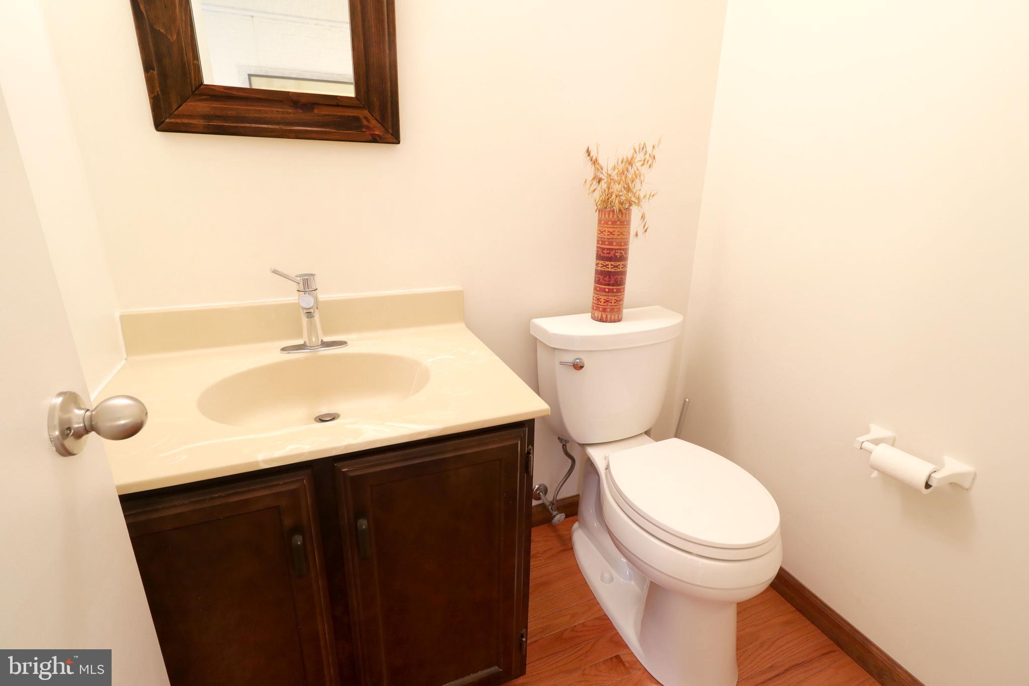 NORTHRIDGE - Residential