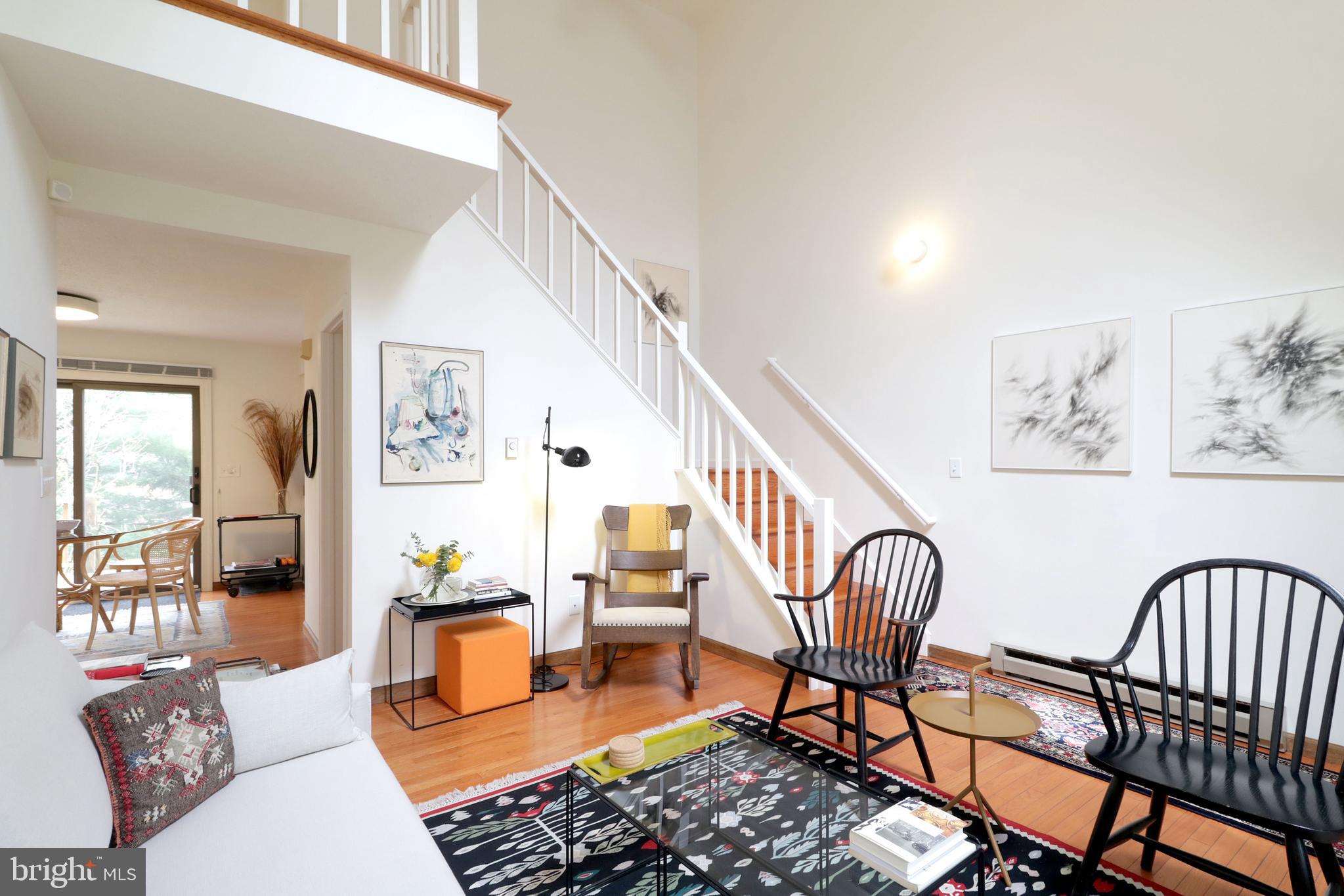 NORTHRIDGE - Residential