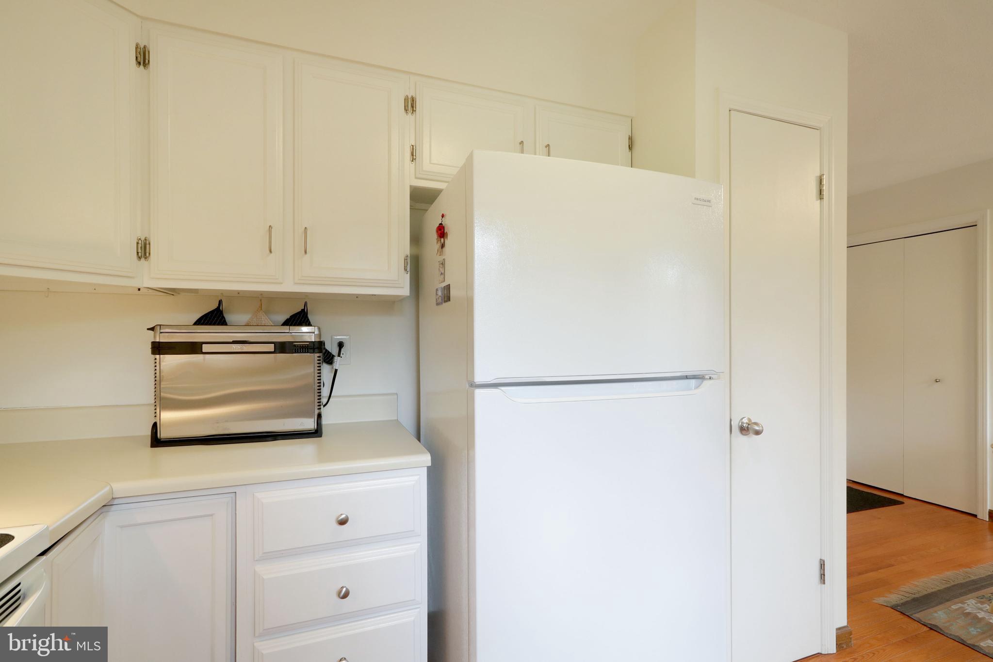 NORTHRIDGE - Residential