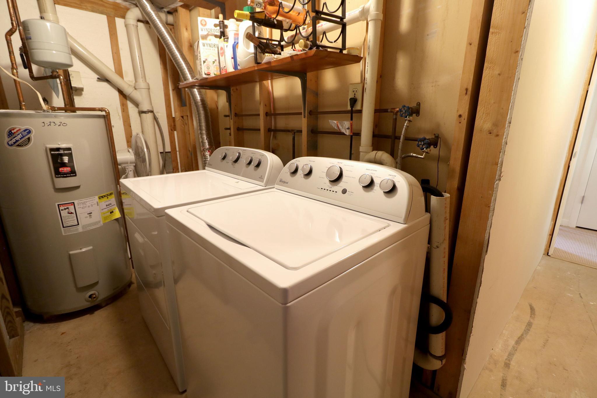 NORTHRIDGE - Residential