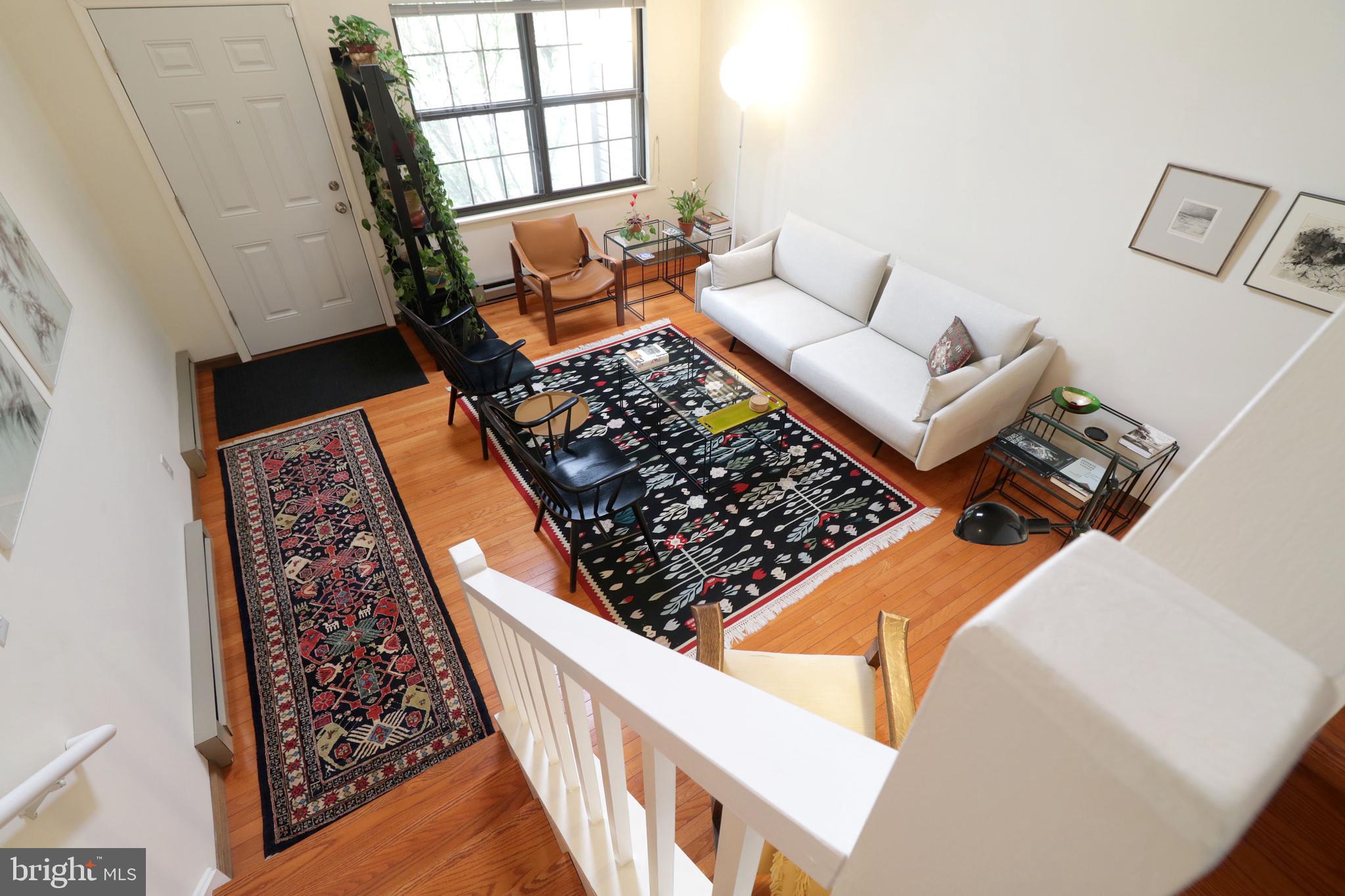 NORTHRIDGE - Residential