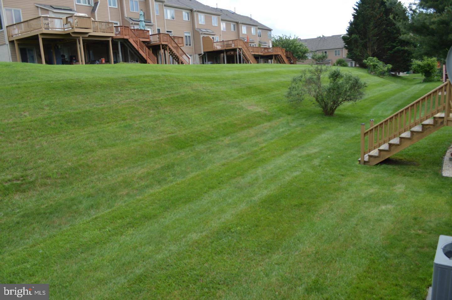 SUMMIT CHASE - Residential Lease