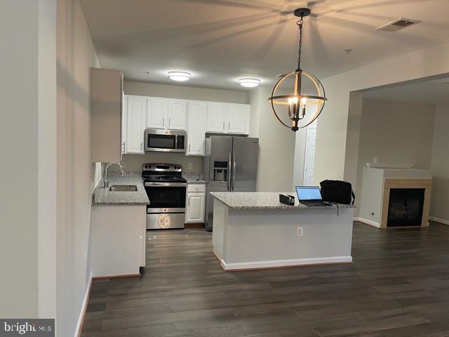 WINDY HILL - Residential Lease