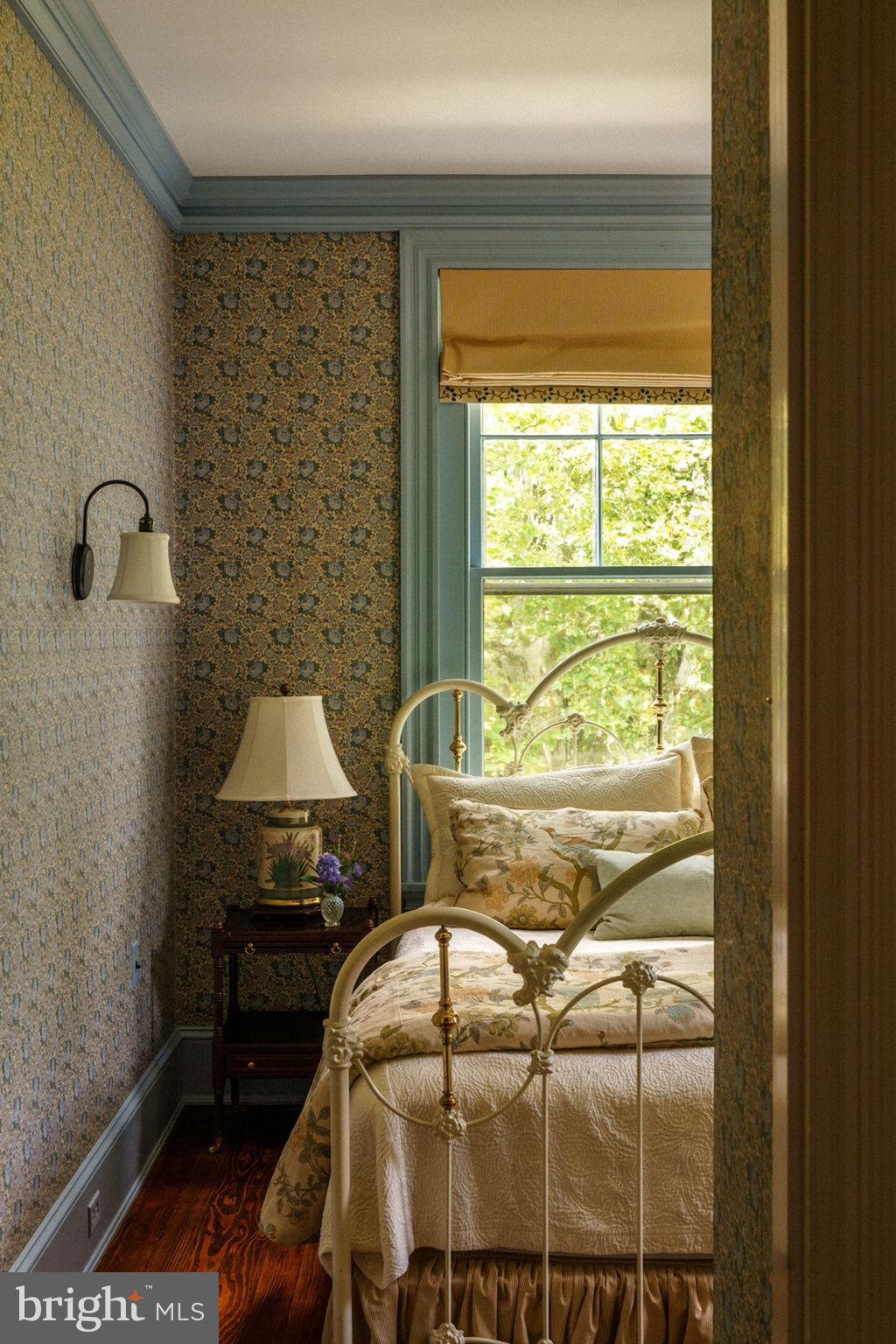 HEARTSEASE - Residential