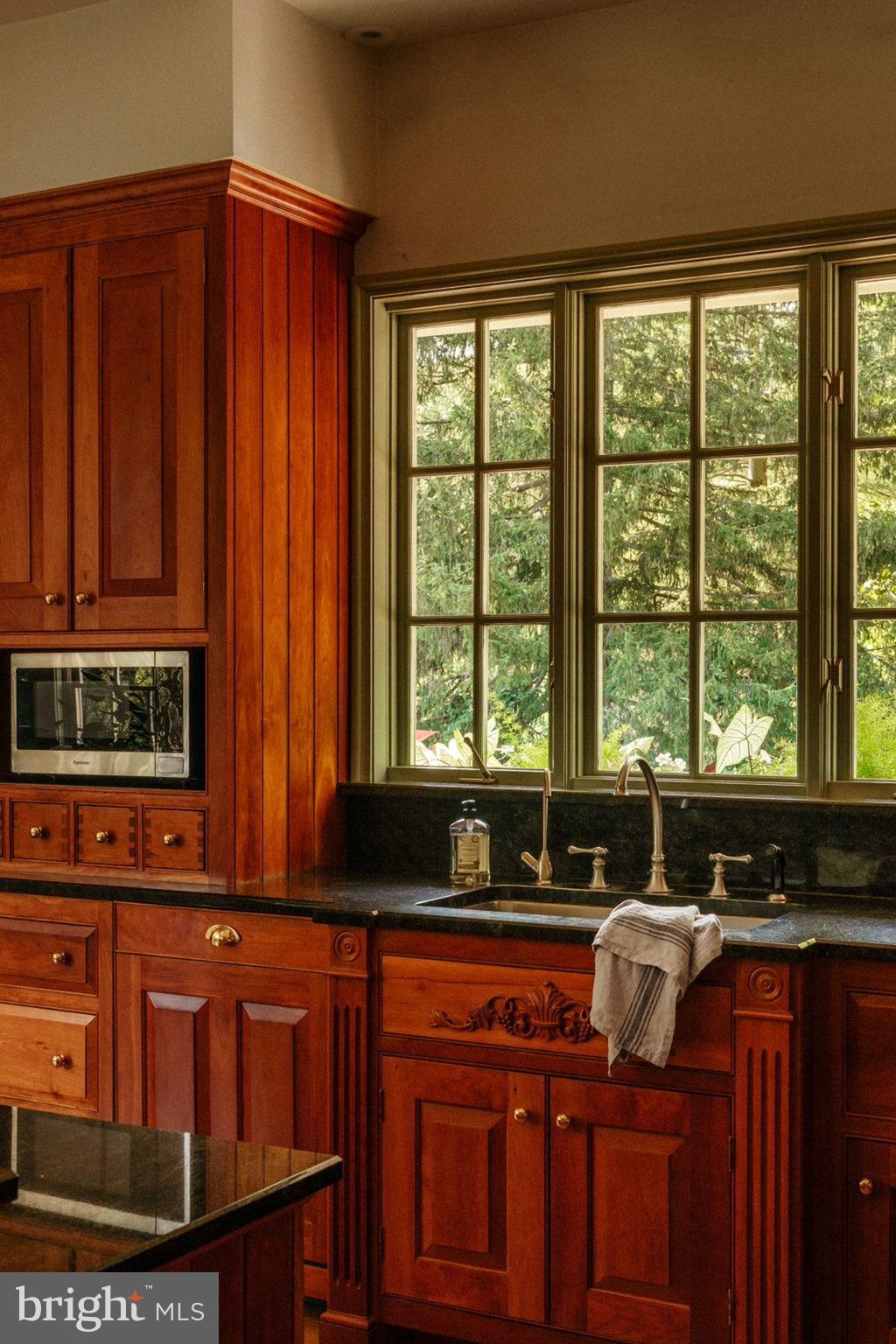 HEARTSEASE - Residential