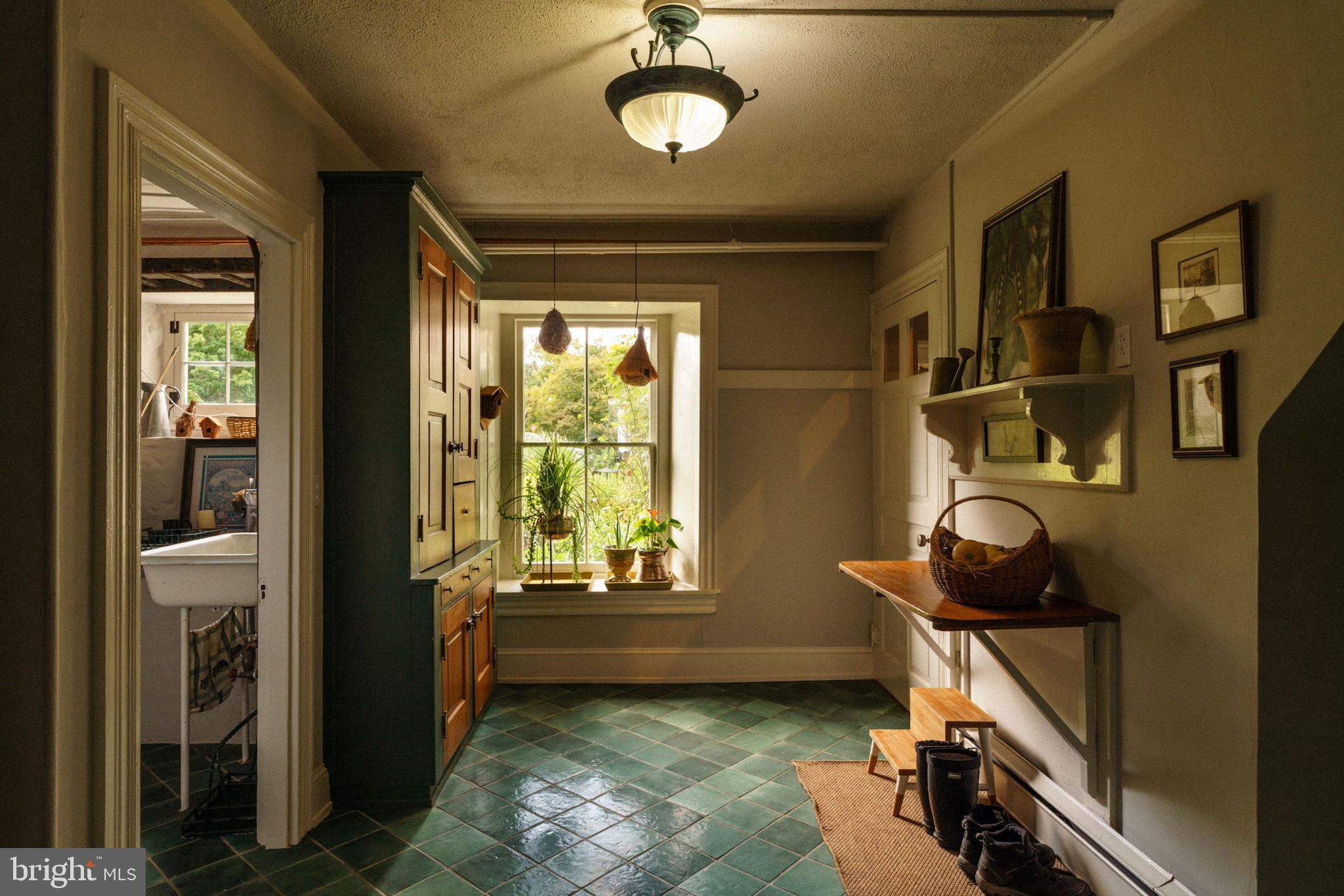 HEARTSEASE - Residential