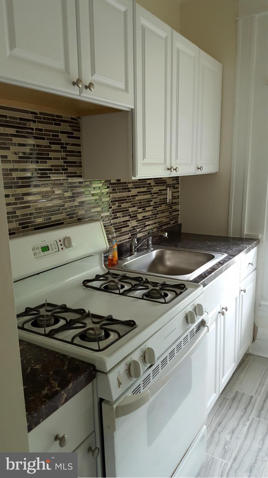303 33RD STREET 1ST FLOOR