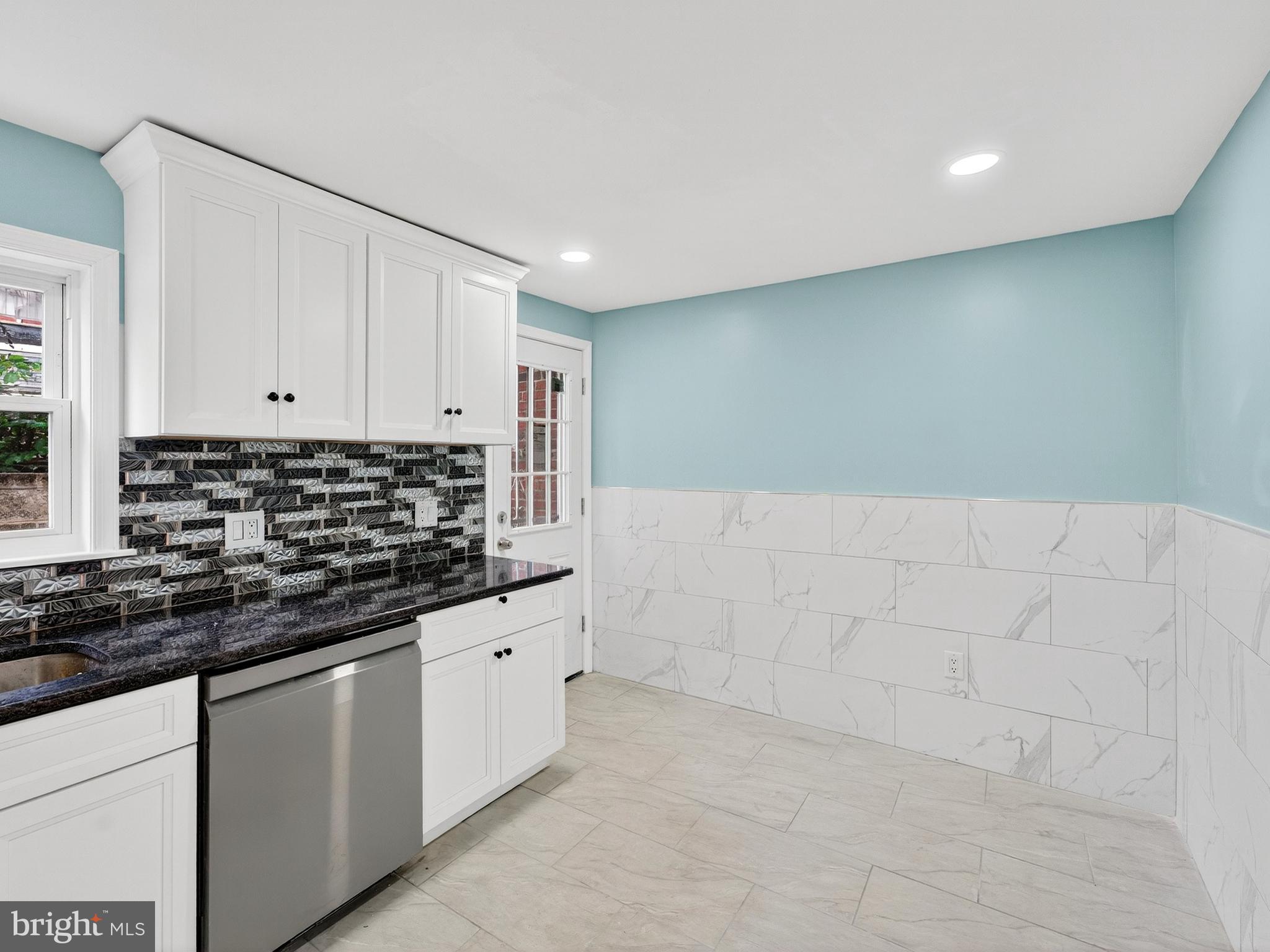 WEST PASSYUNK - Residential