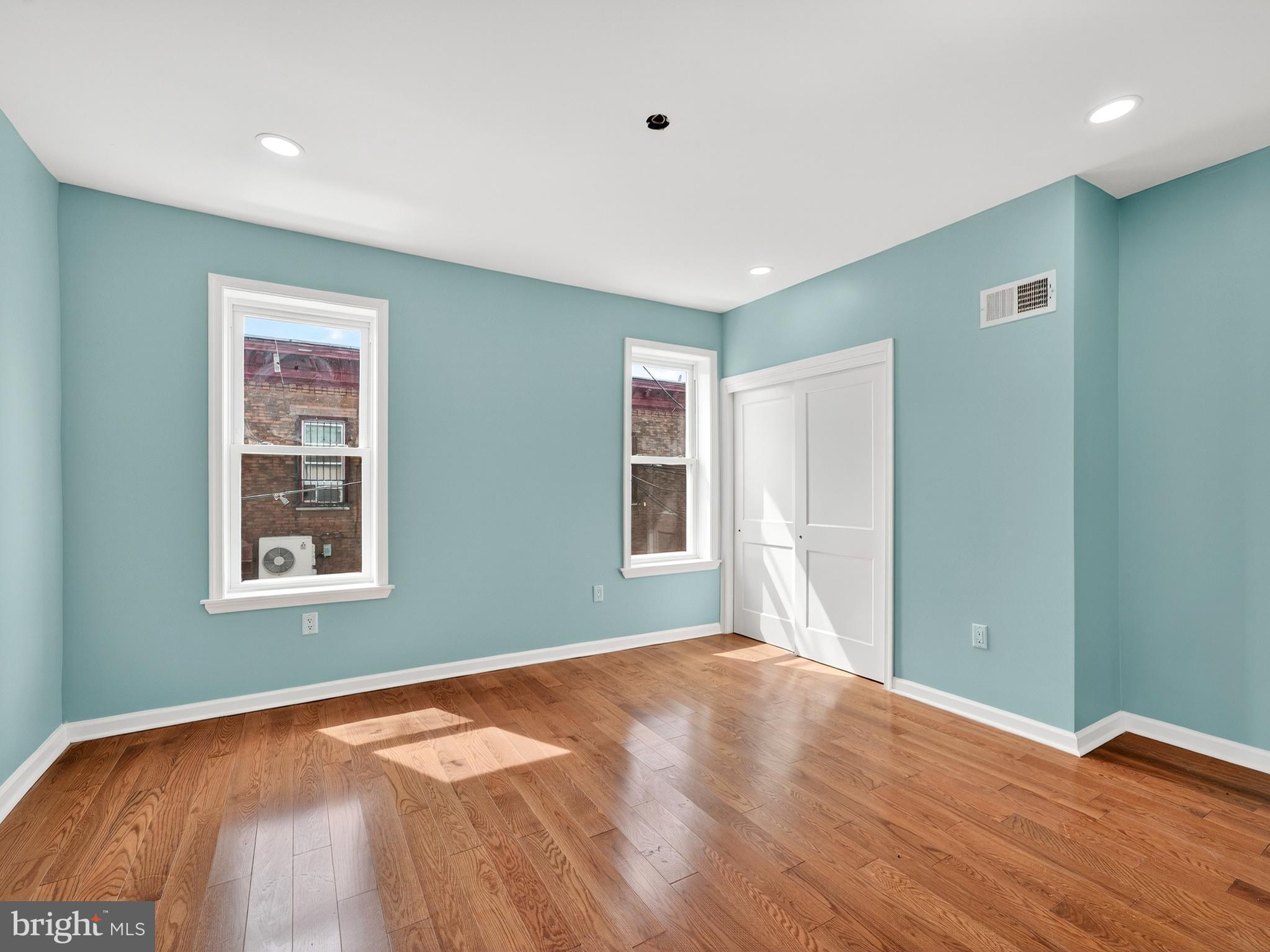 WEST PASSYUNK - Residential