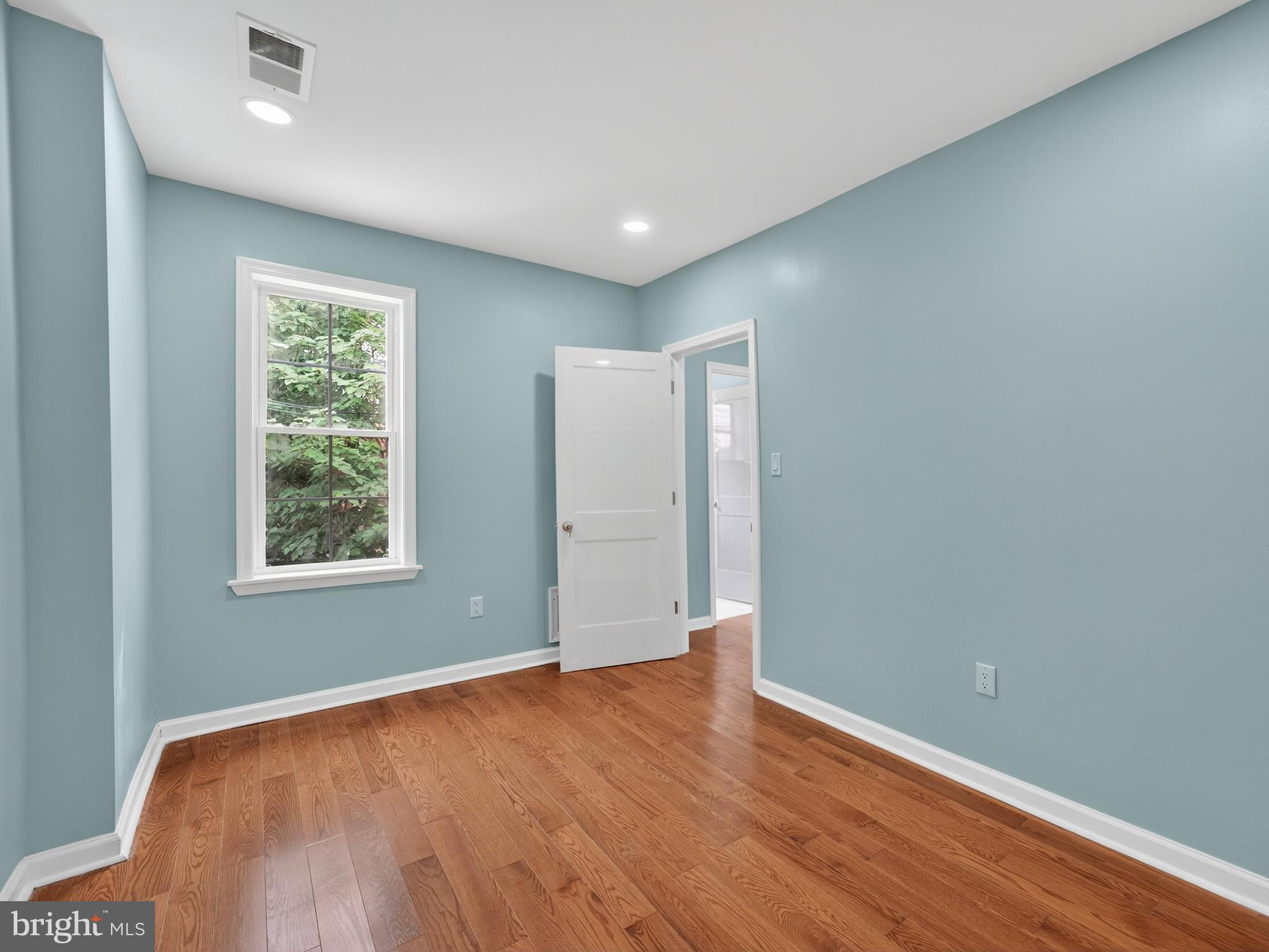 WEST PASSYUNK - Residential