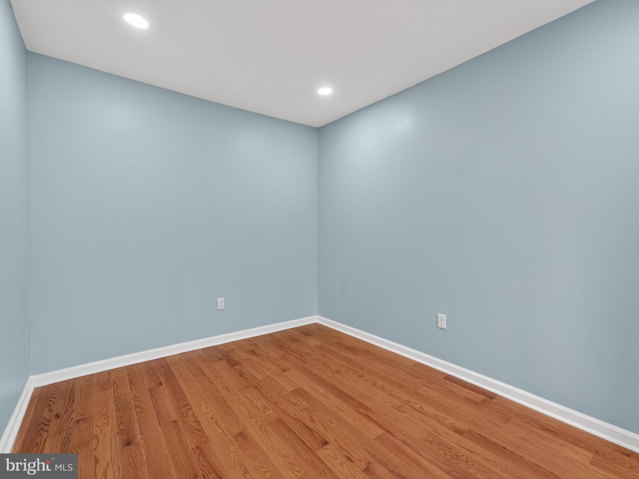 WEST PASSYUNK - Residential