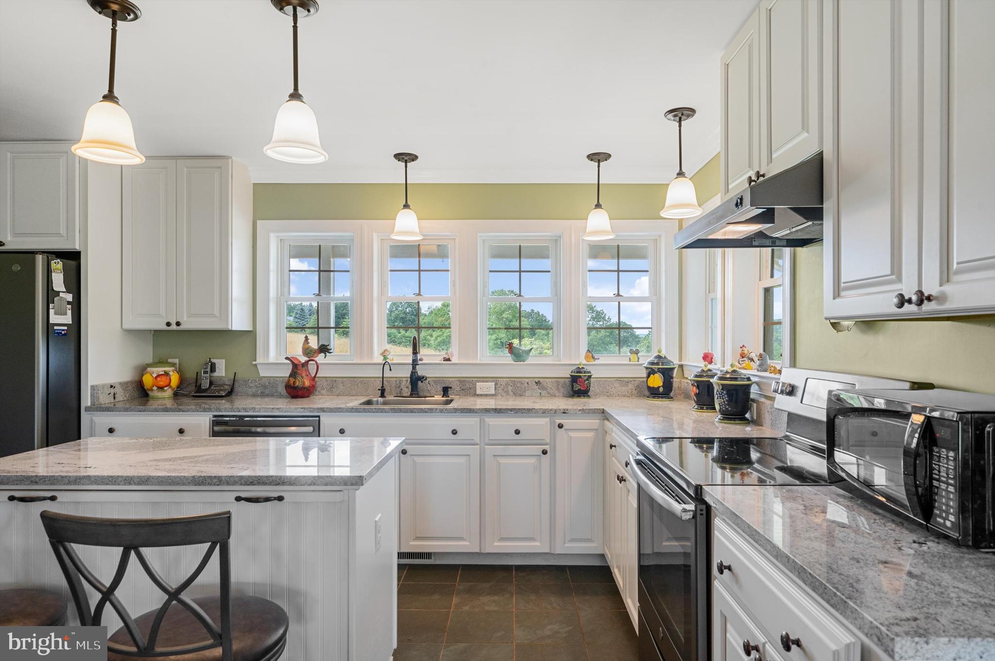 REDSTONE MOUNTAIN - Residential