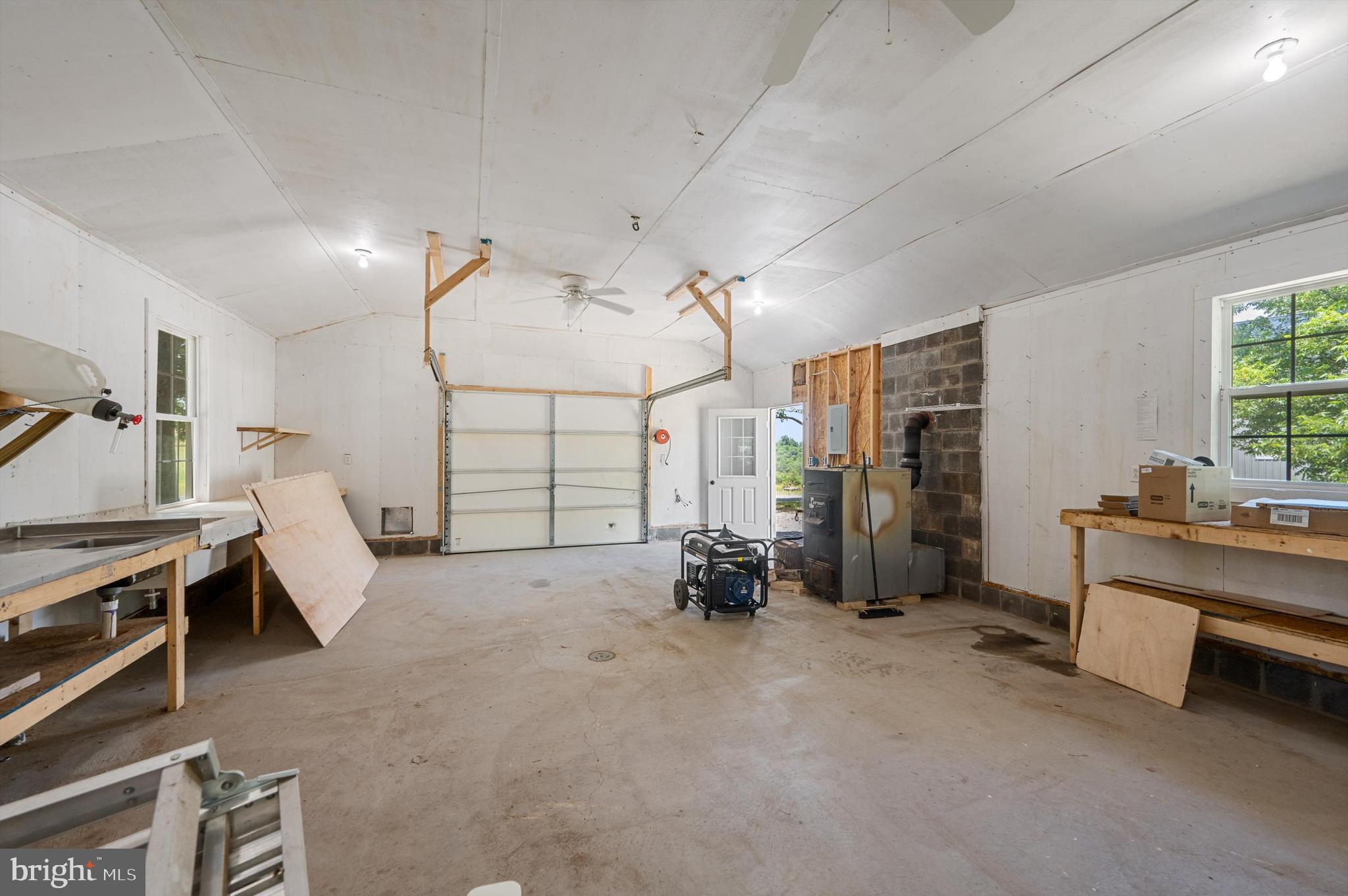 REDSTONE MOUNTAIN - Residential