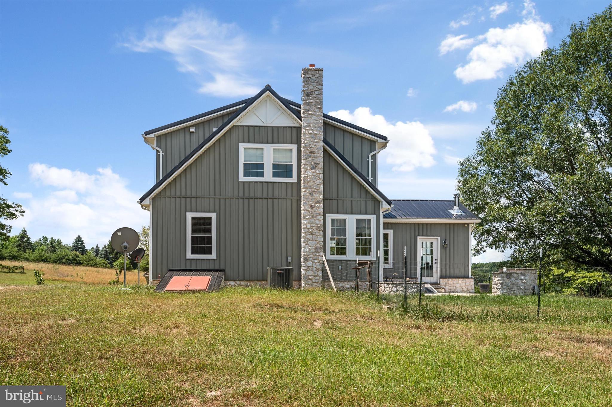 REDSTONE MOUNTAIN - Residential
