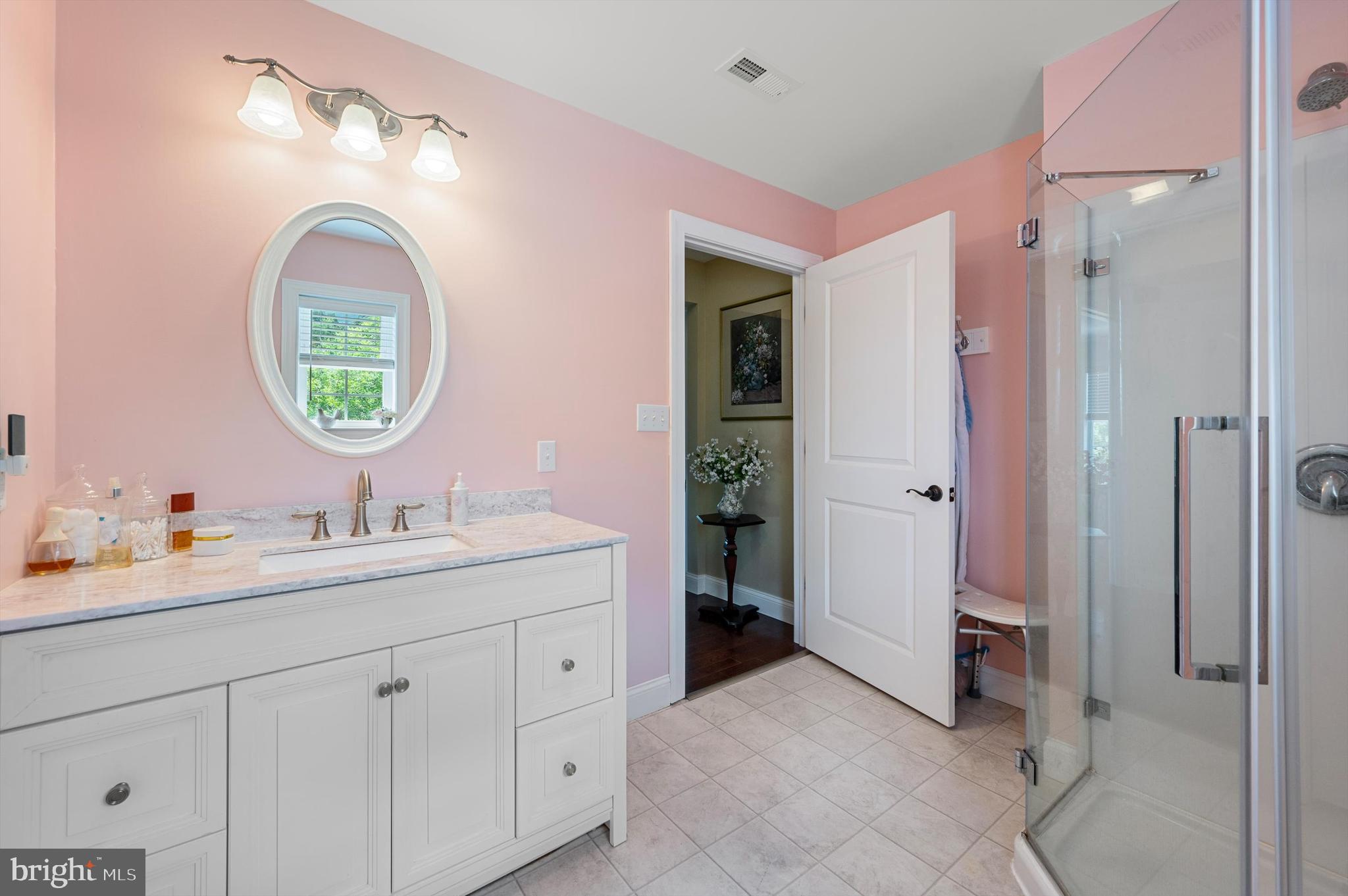 REDSTONE MOUNTAIN - Residential