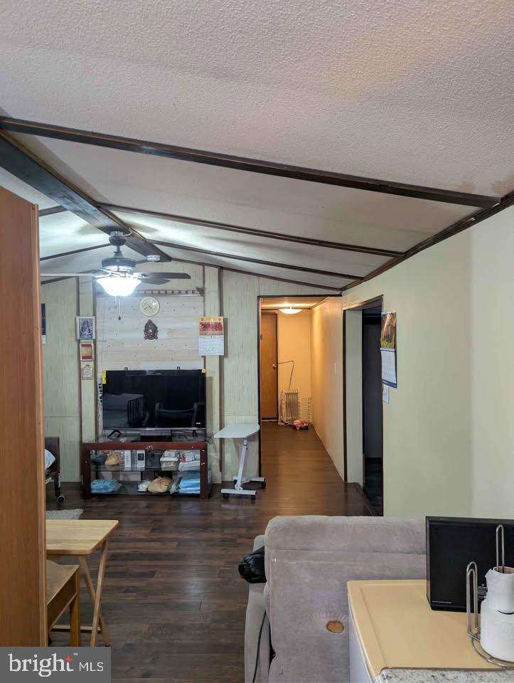 PENN VALLEY MHP - Residential