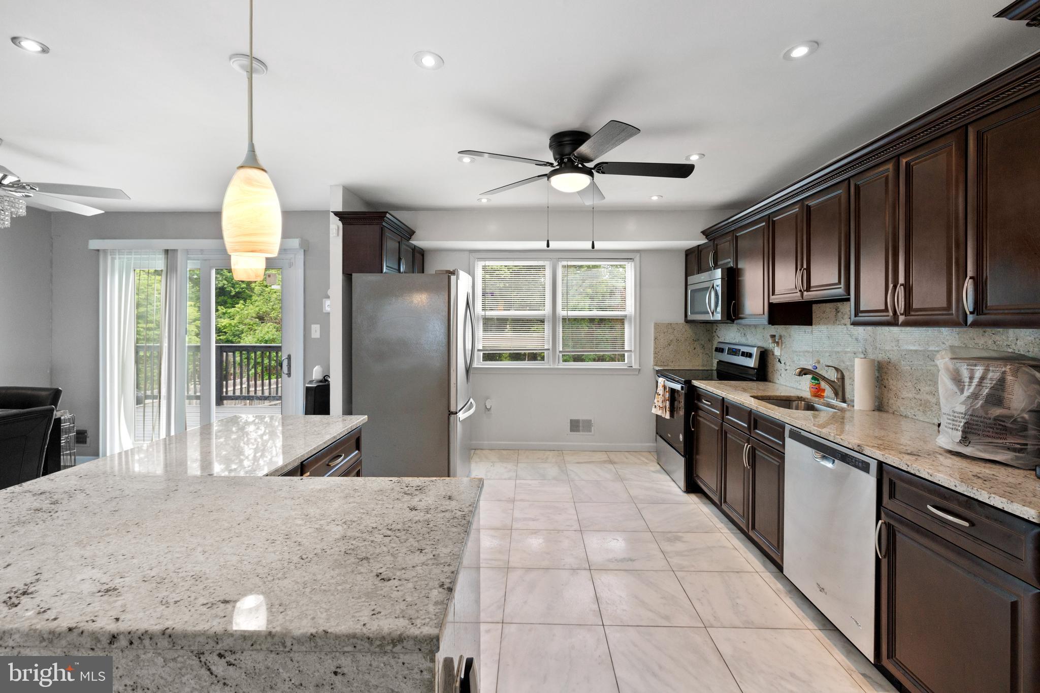 HANSON VALLEY VIEW - Residential