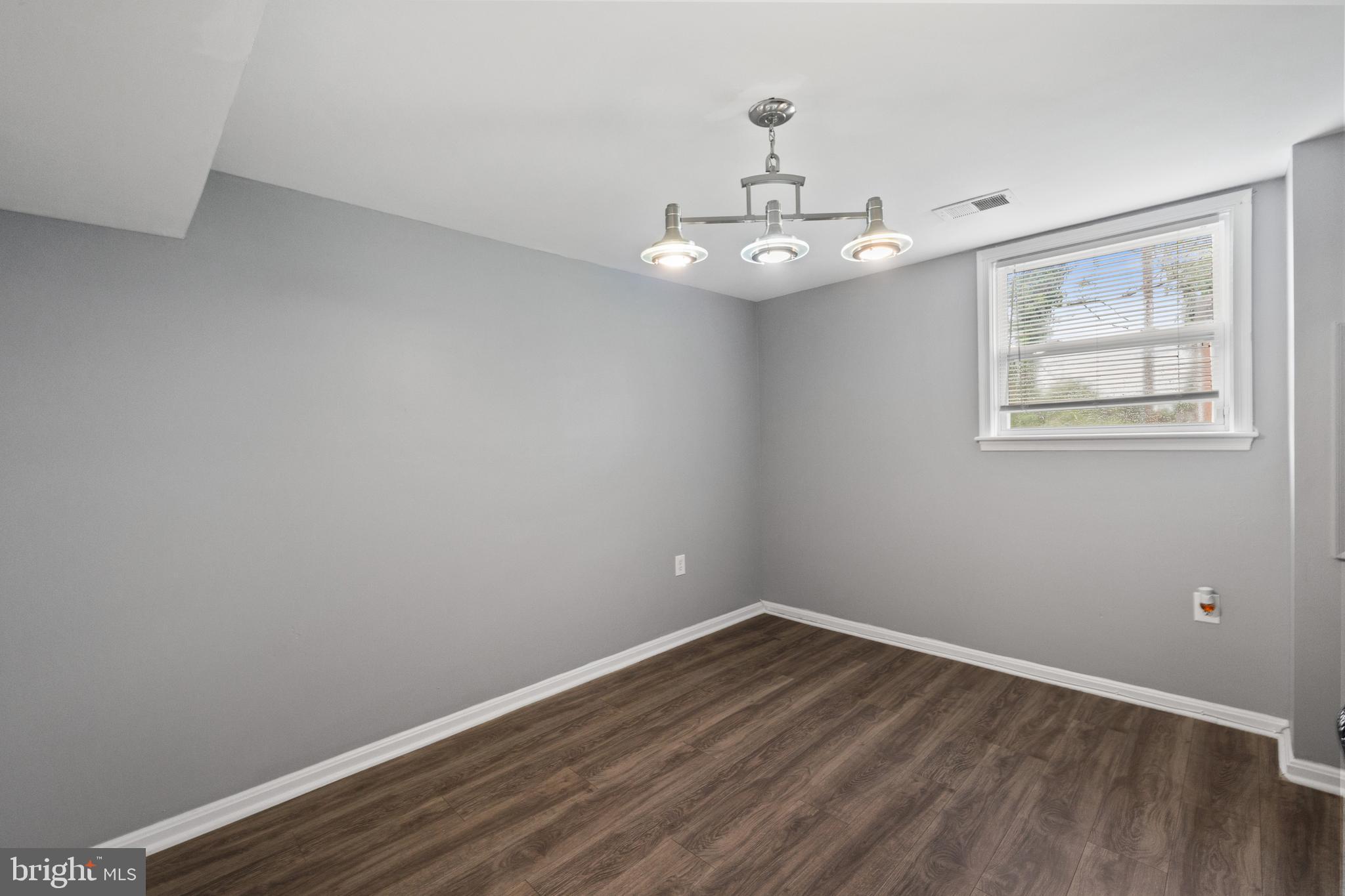 HANSON VALLEY VIEW - Residential