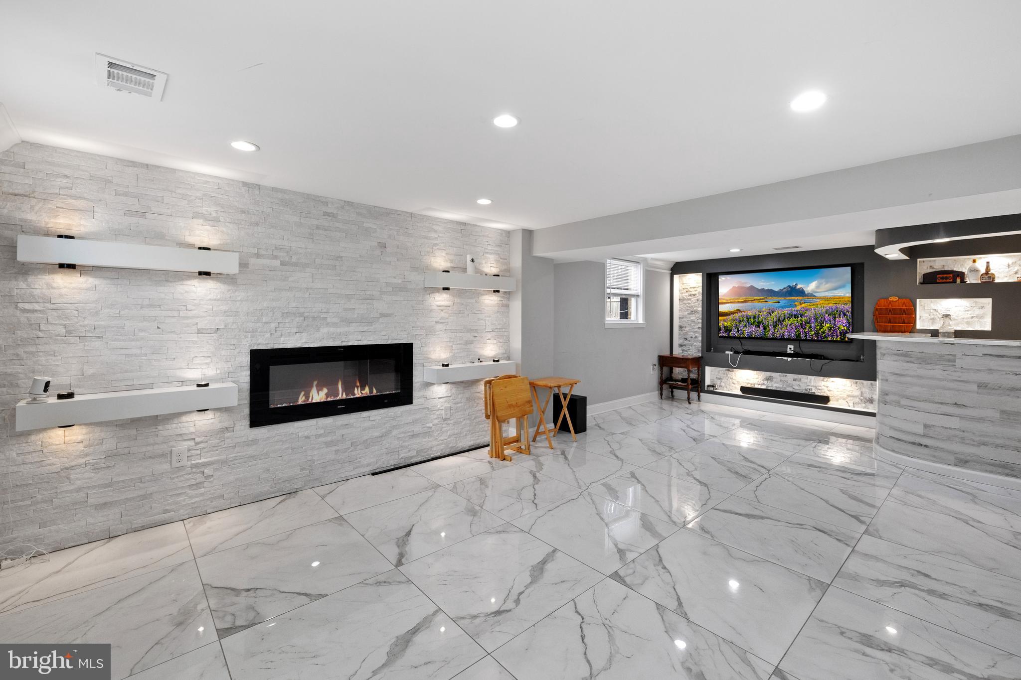 HANSON VALLEY VIEW - Residential