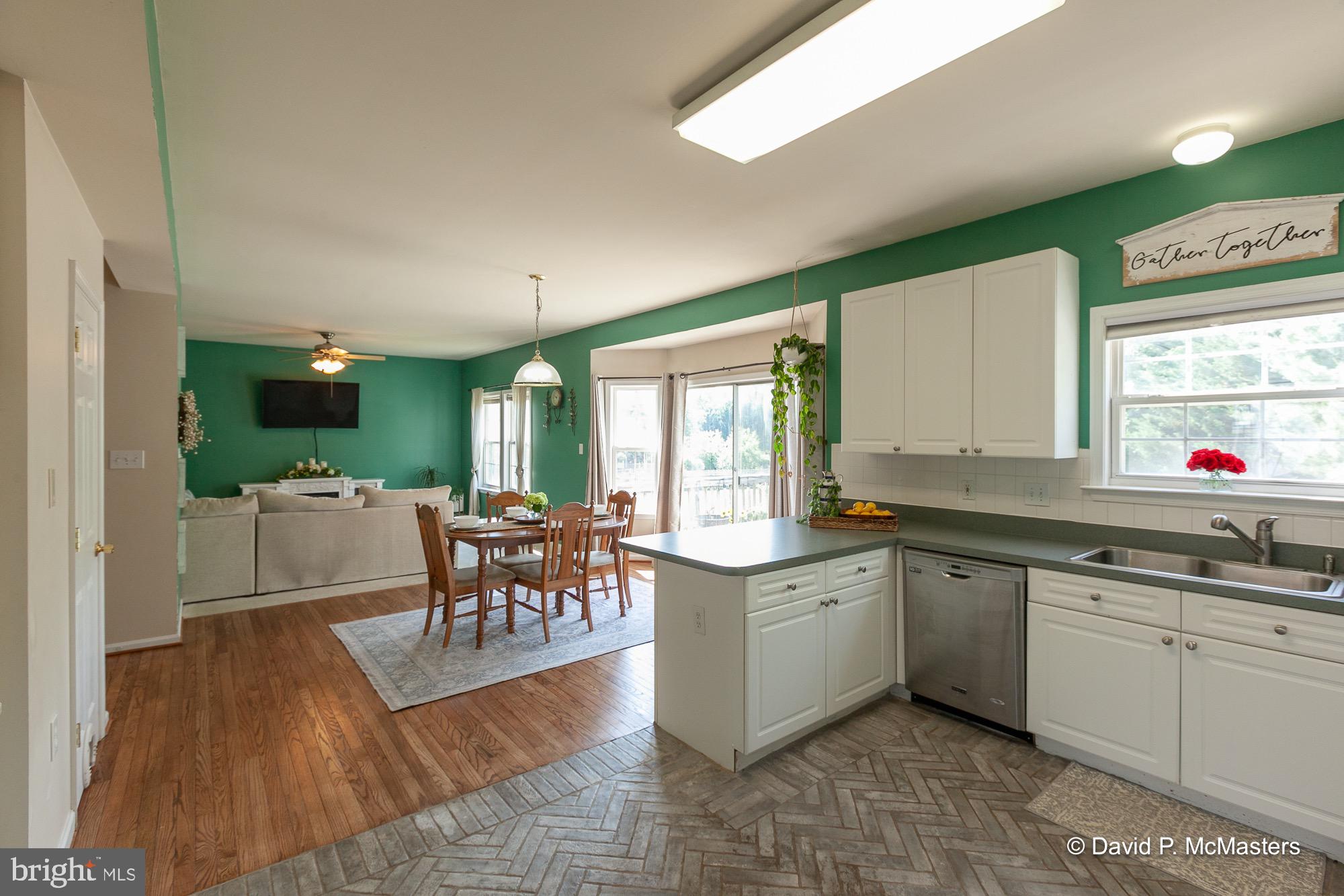 GAP VIEW VILLAGE - Residential