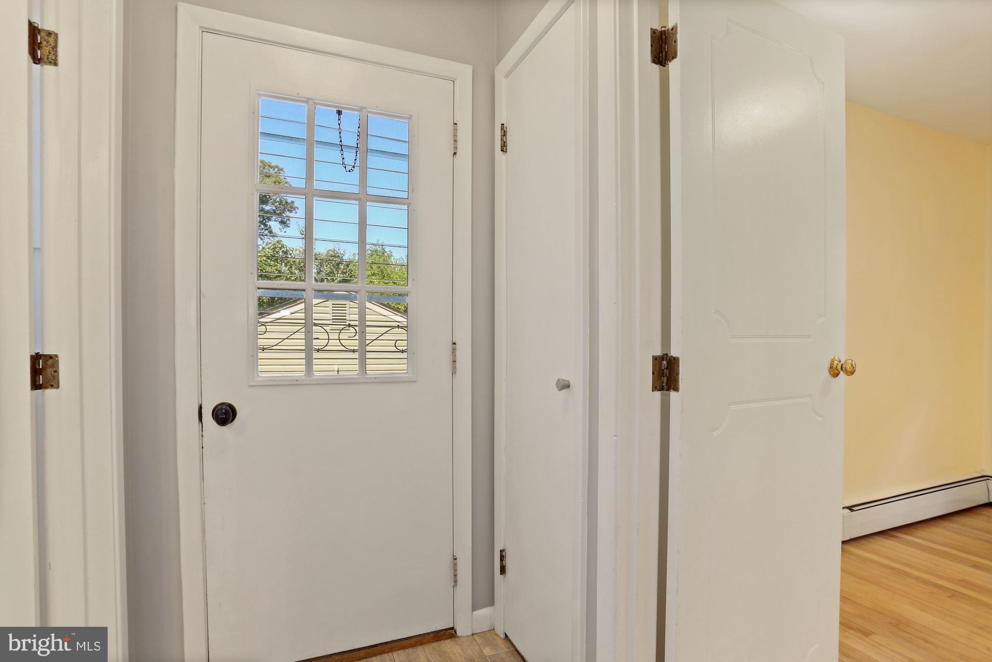 BARCROFT - Residential