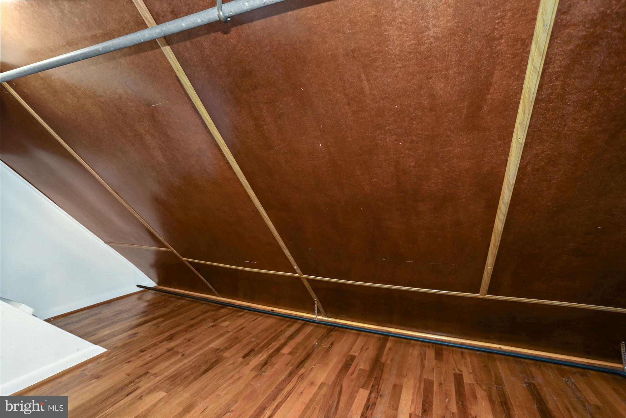 BARCROFT - Residential