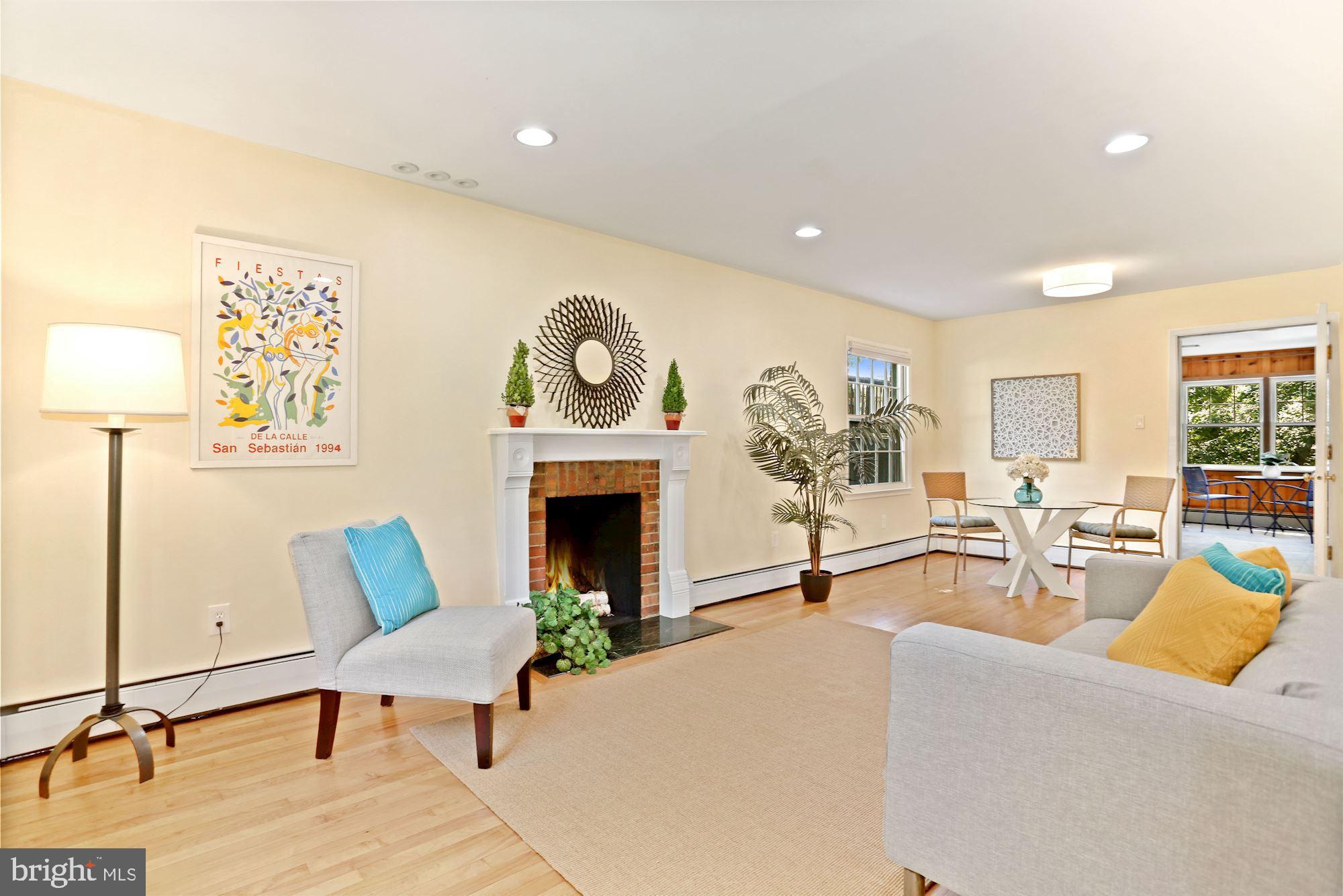 BARCROFT - Residential