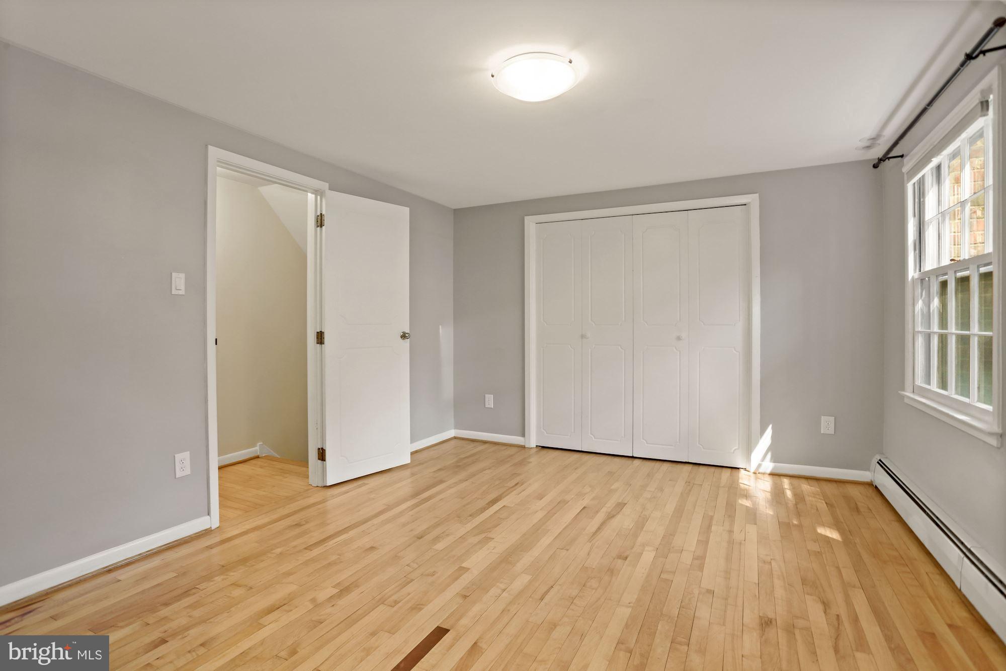 BARCROFT - Residential