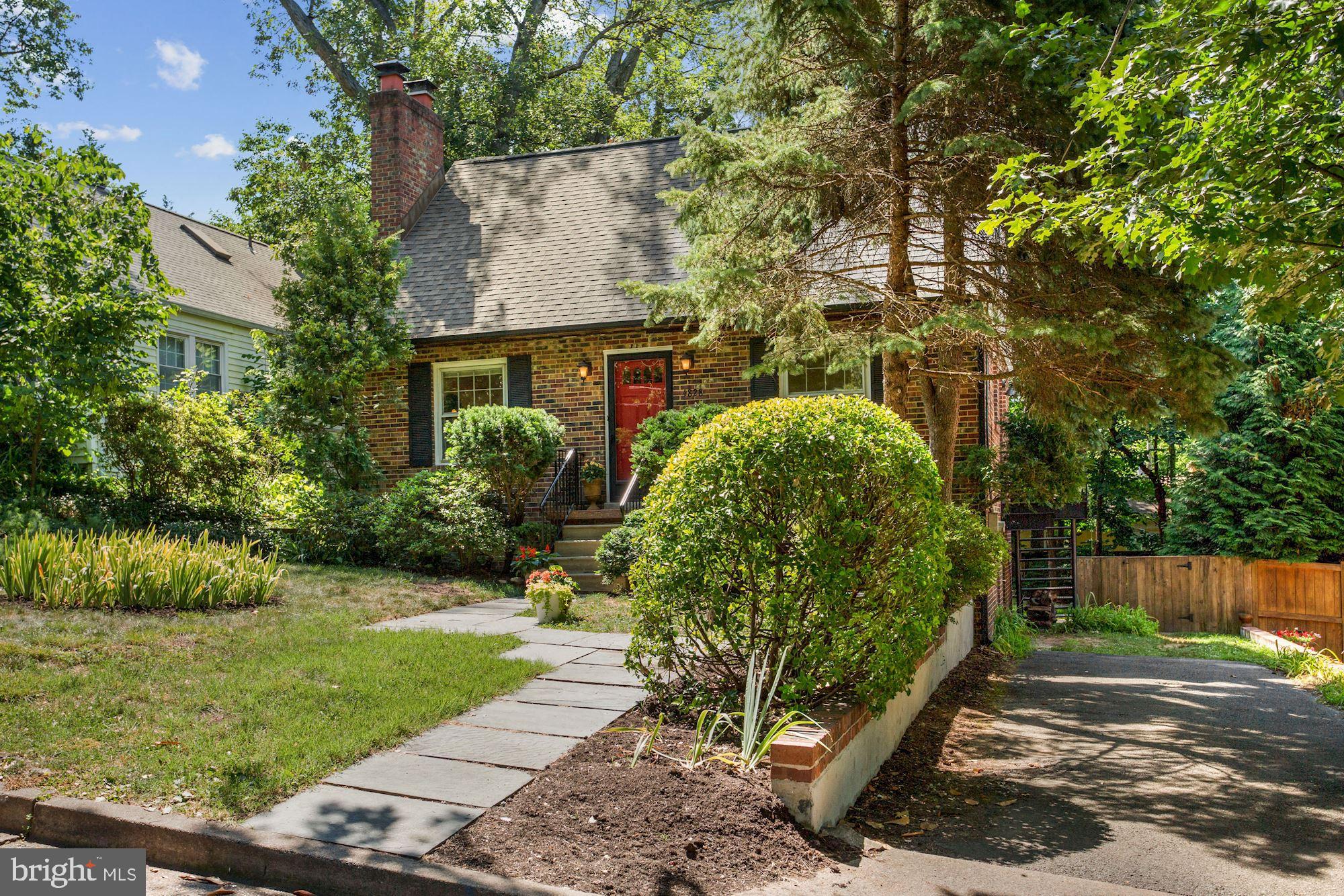 BARCROFT - Residential