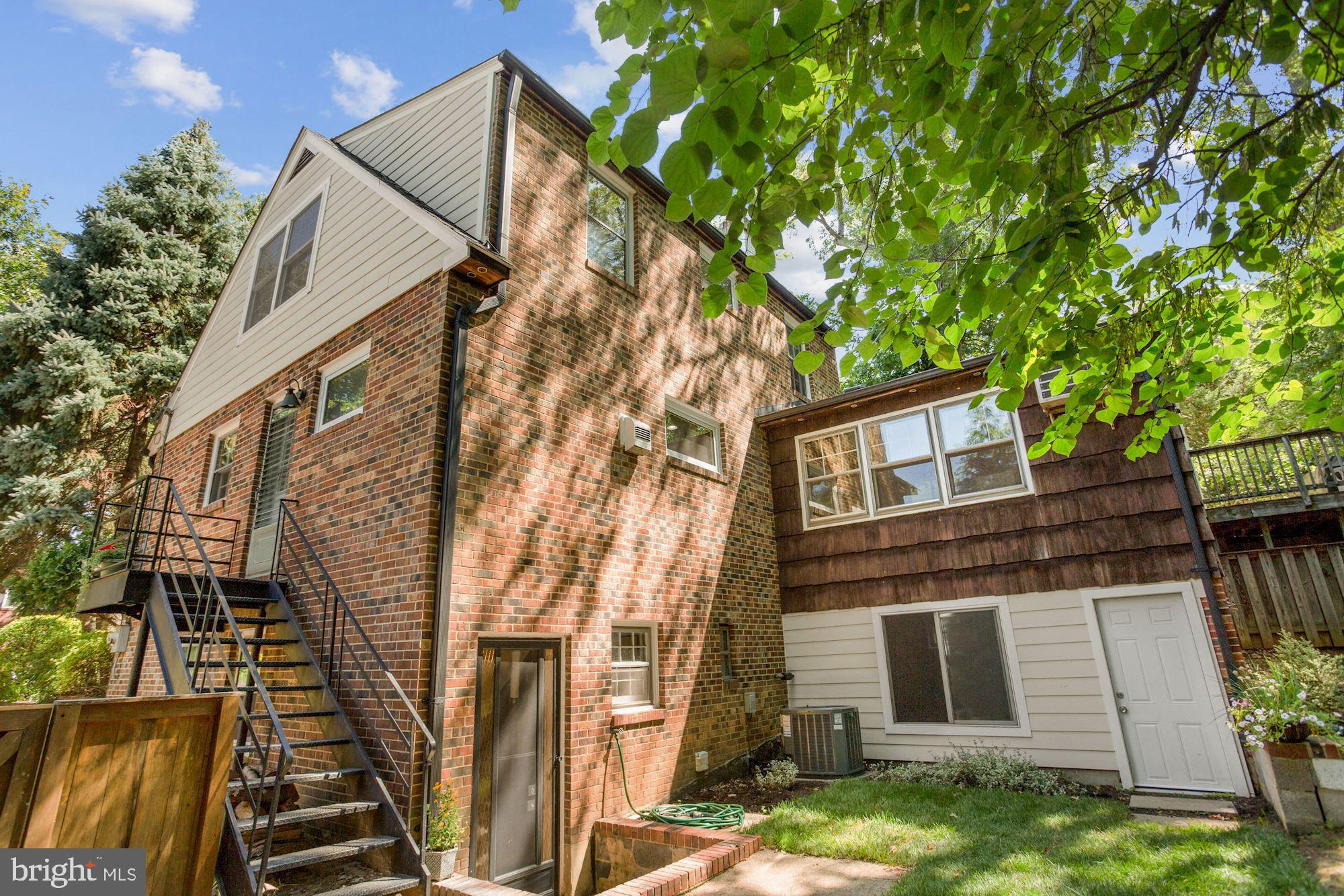 BARCROFT - Residential