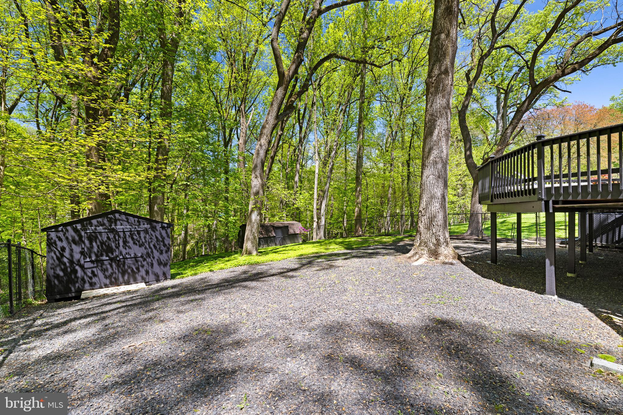 EAST FALLS - Residential