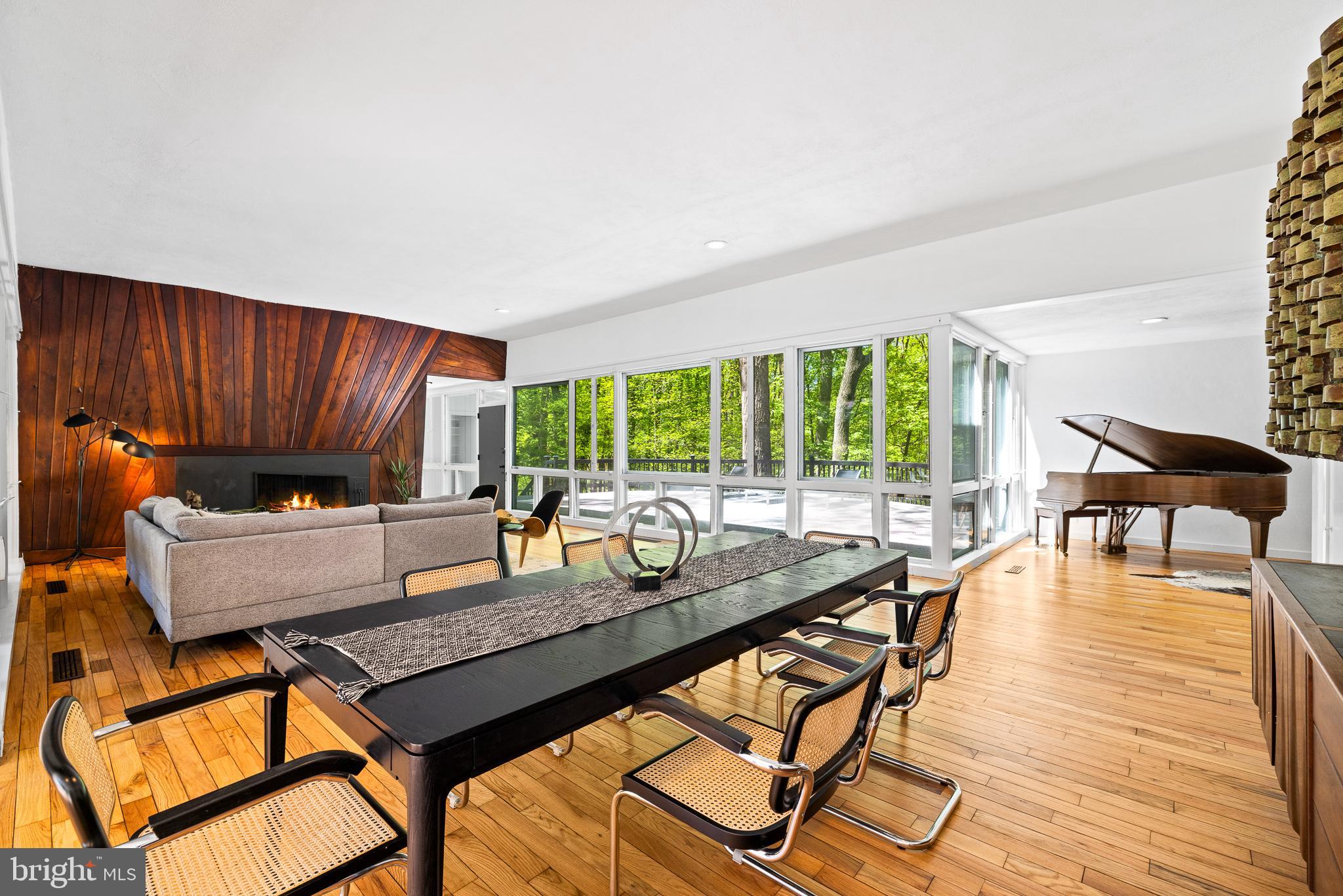 EAST FALLS - Residential