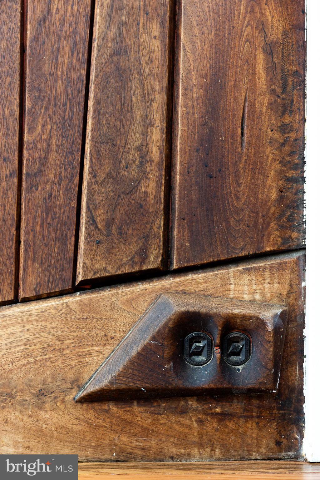 EAST FALLS - Residential